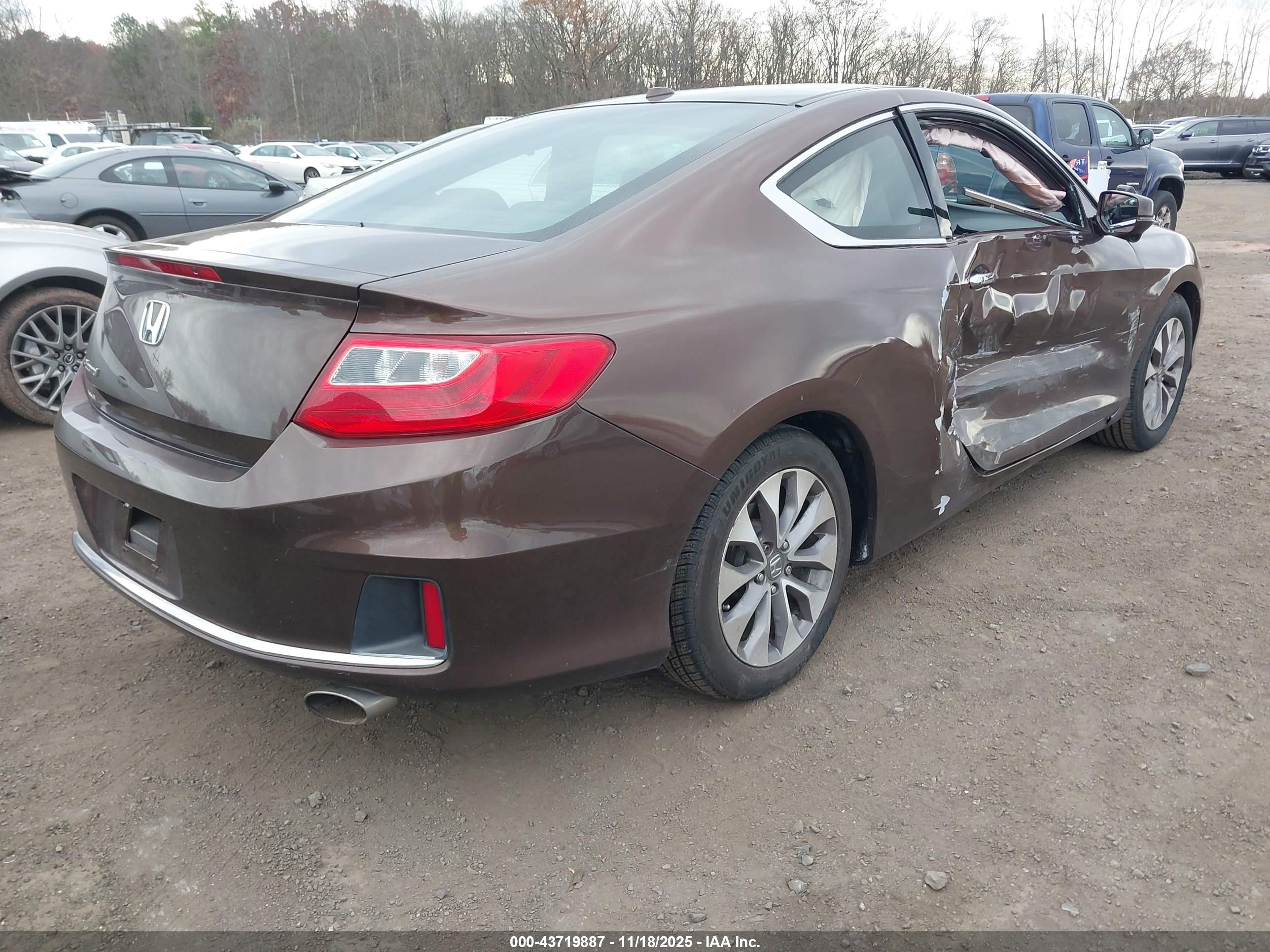 HONDA ACCORD image 4