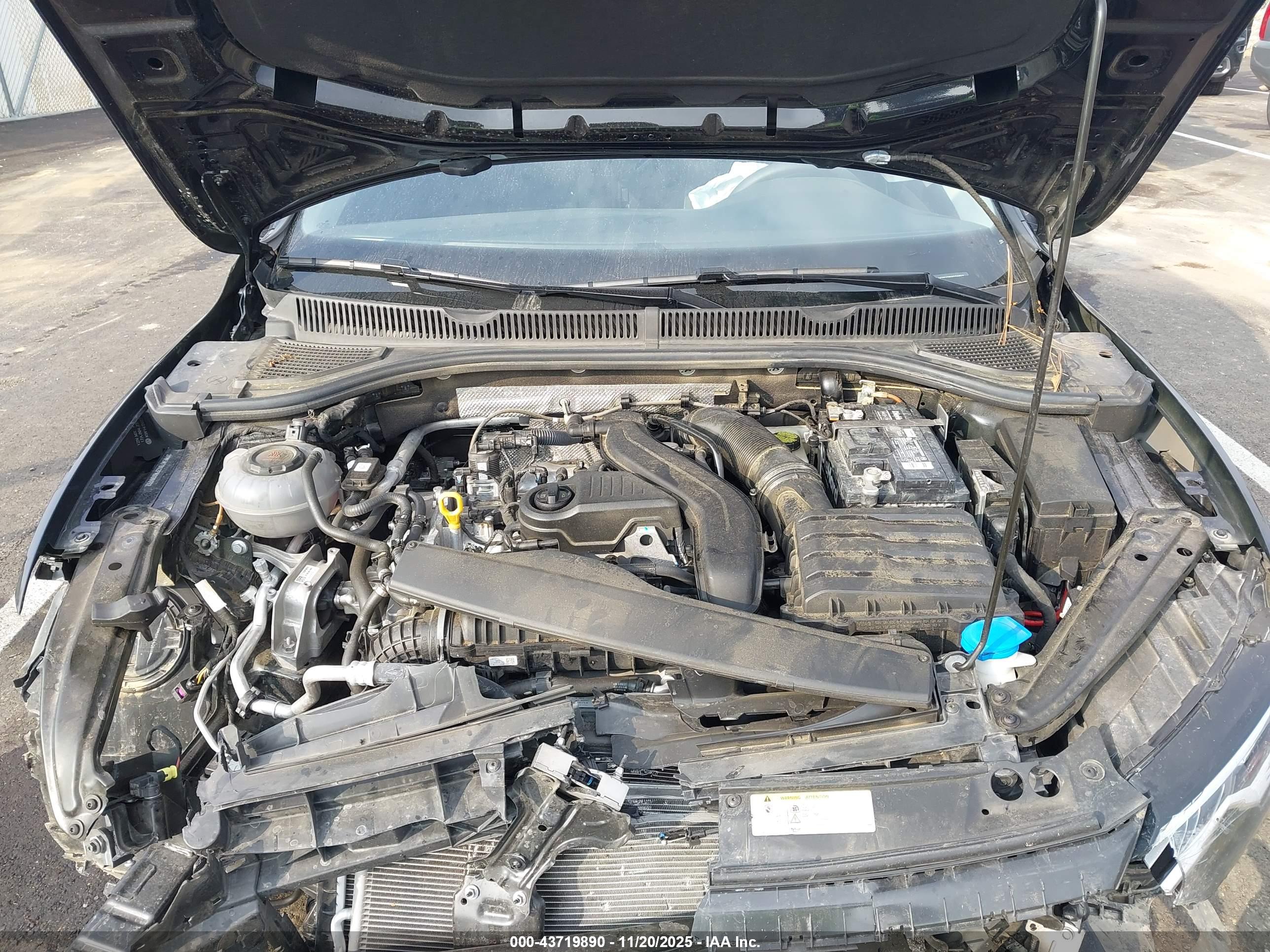 VOLKSWAGEN JETTA image 10