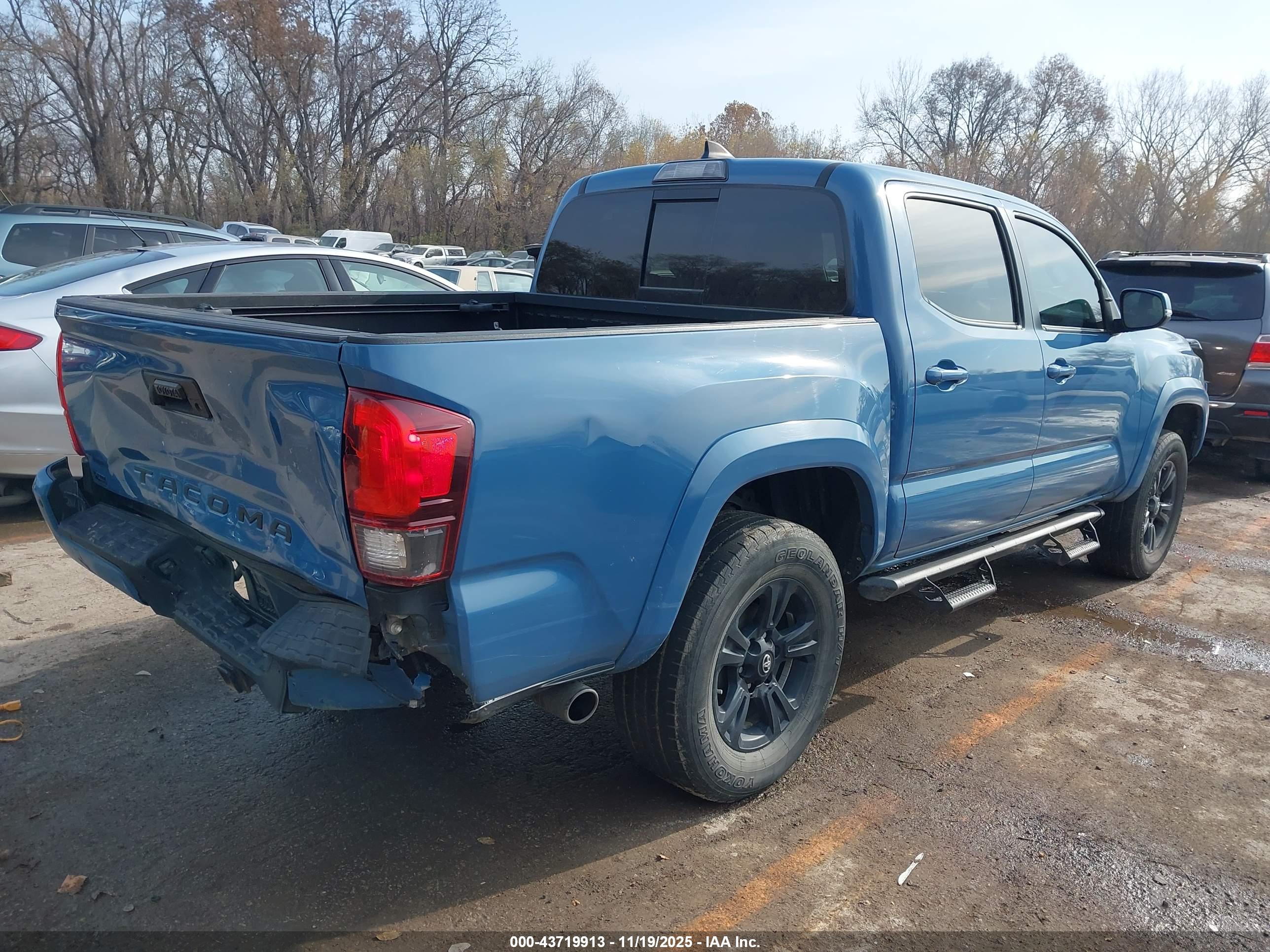 TOYOTA TACOMA image 4