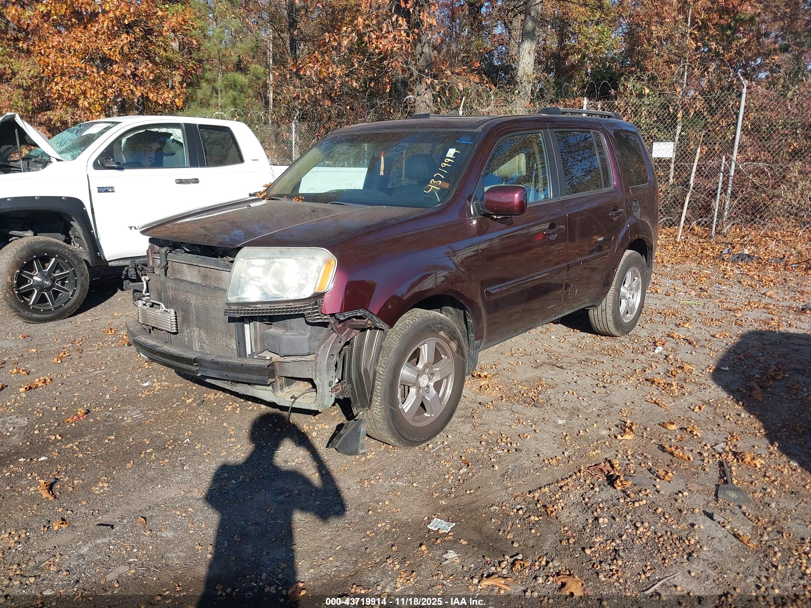 HONDA PILOT image 2