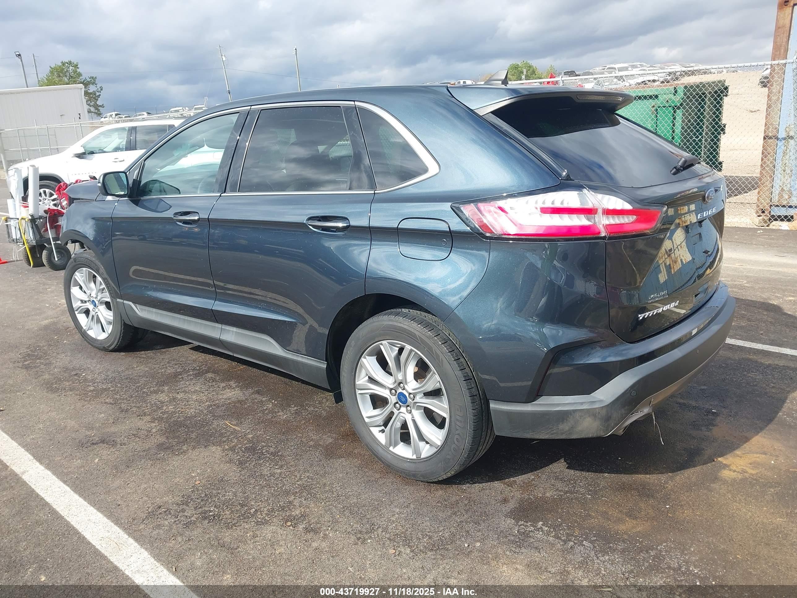 FORD EDGE image 3