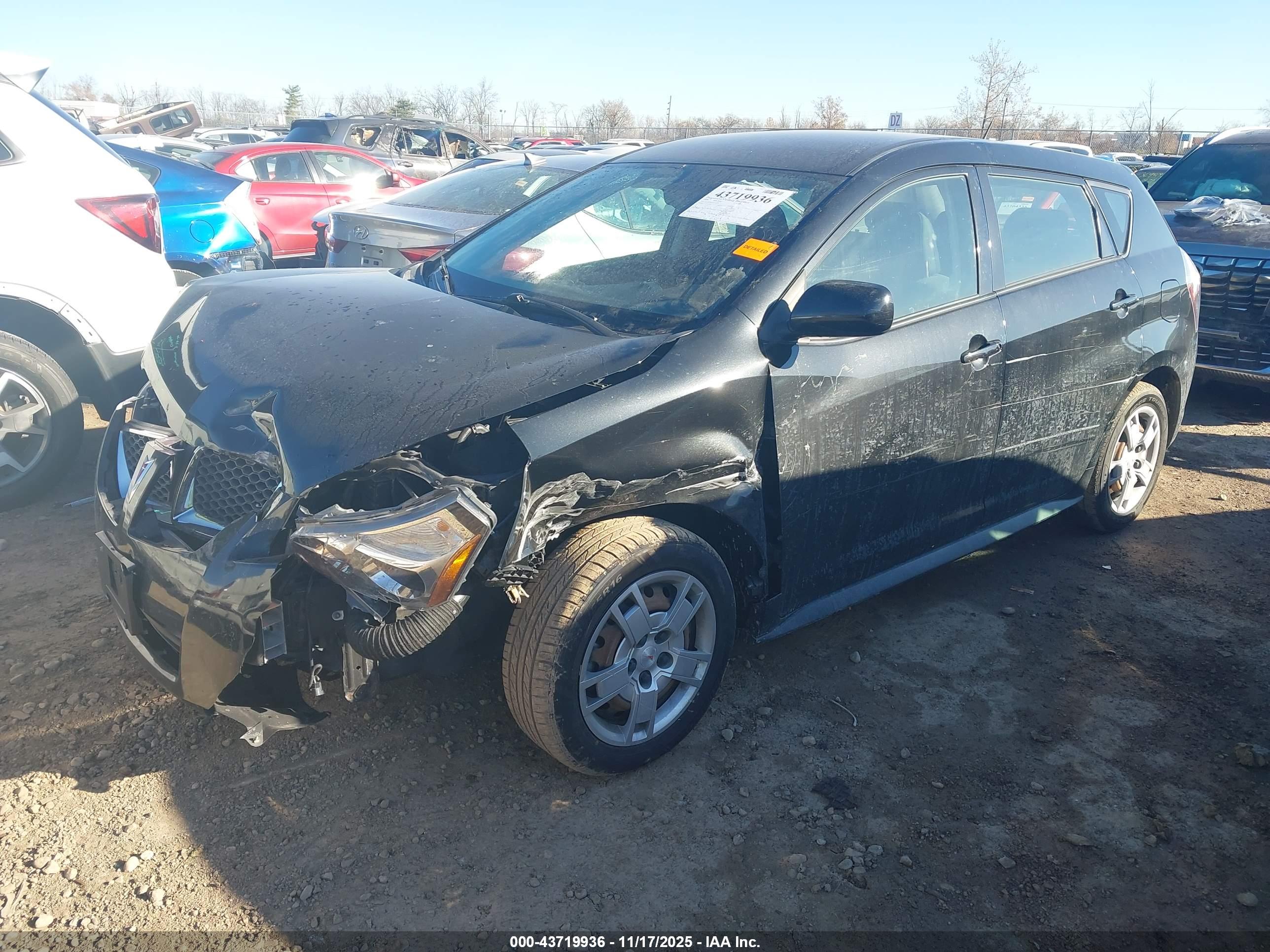 PONTIAC VIBE image 2