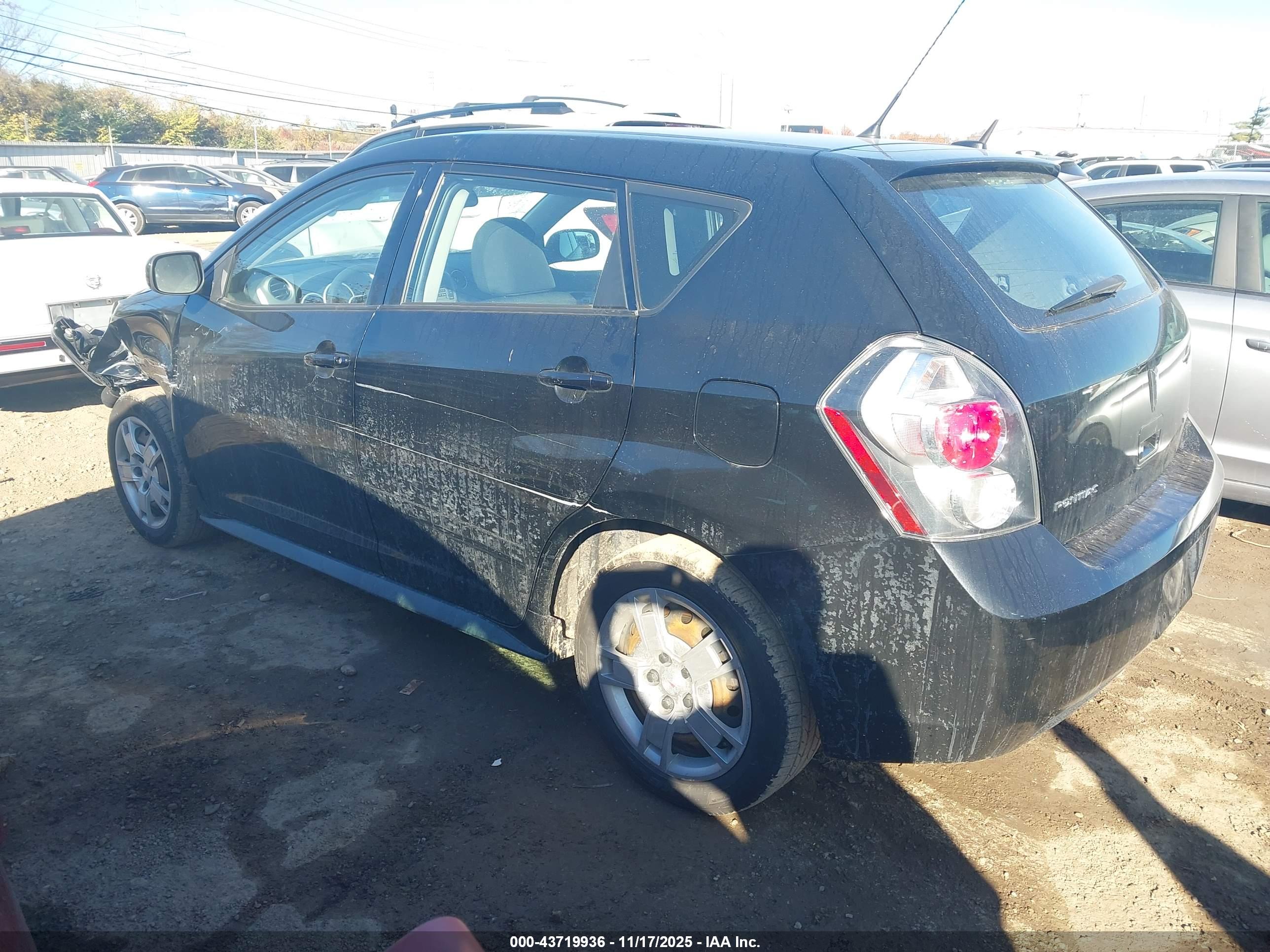 PONTIAC VIBE image 3