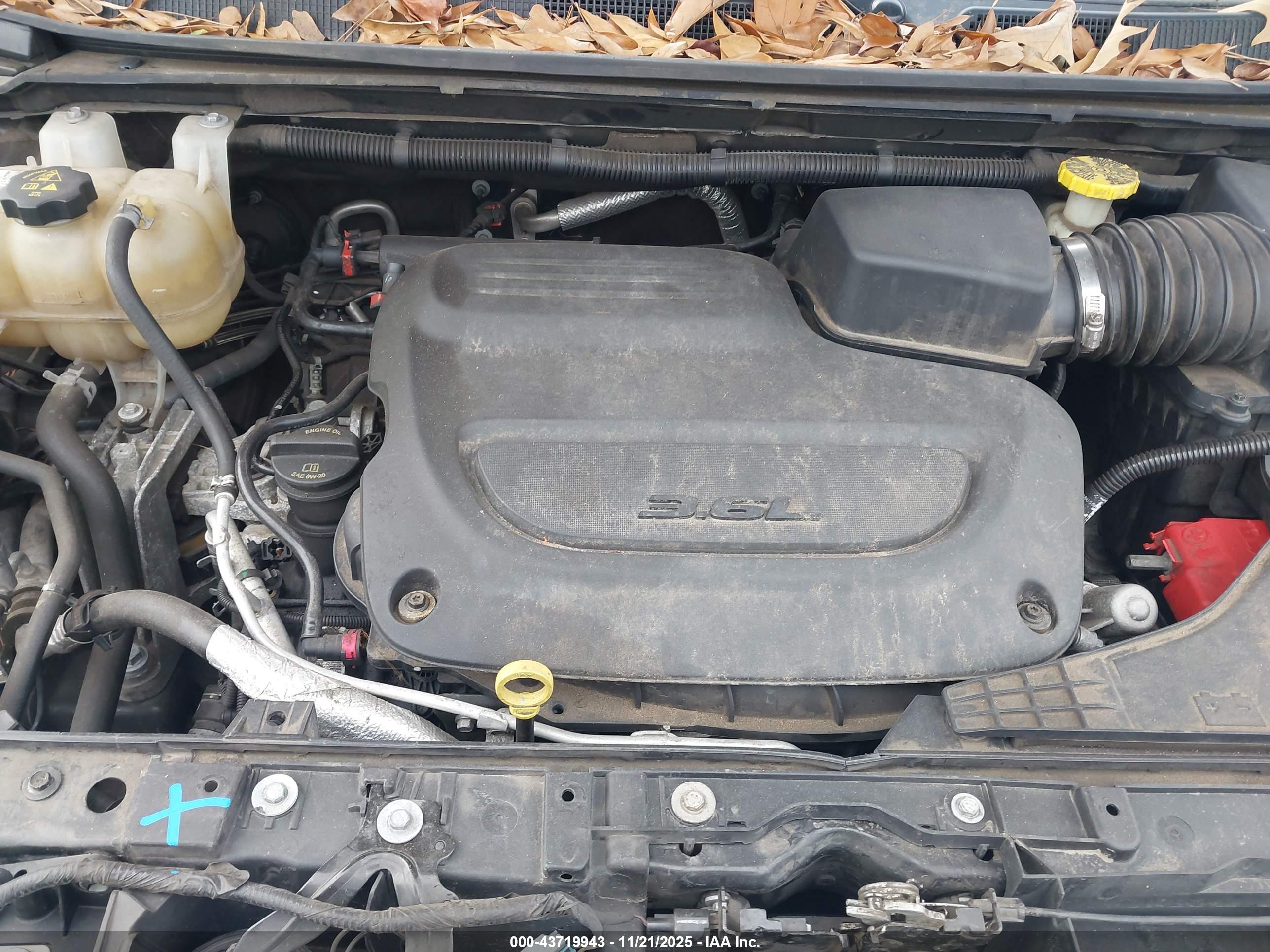 CHRYSLER PACIFICA image 10