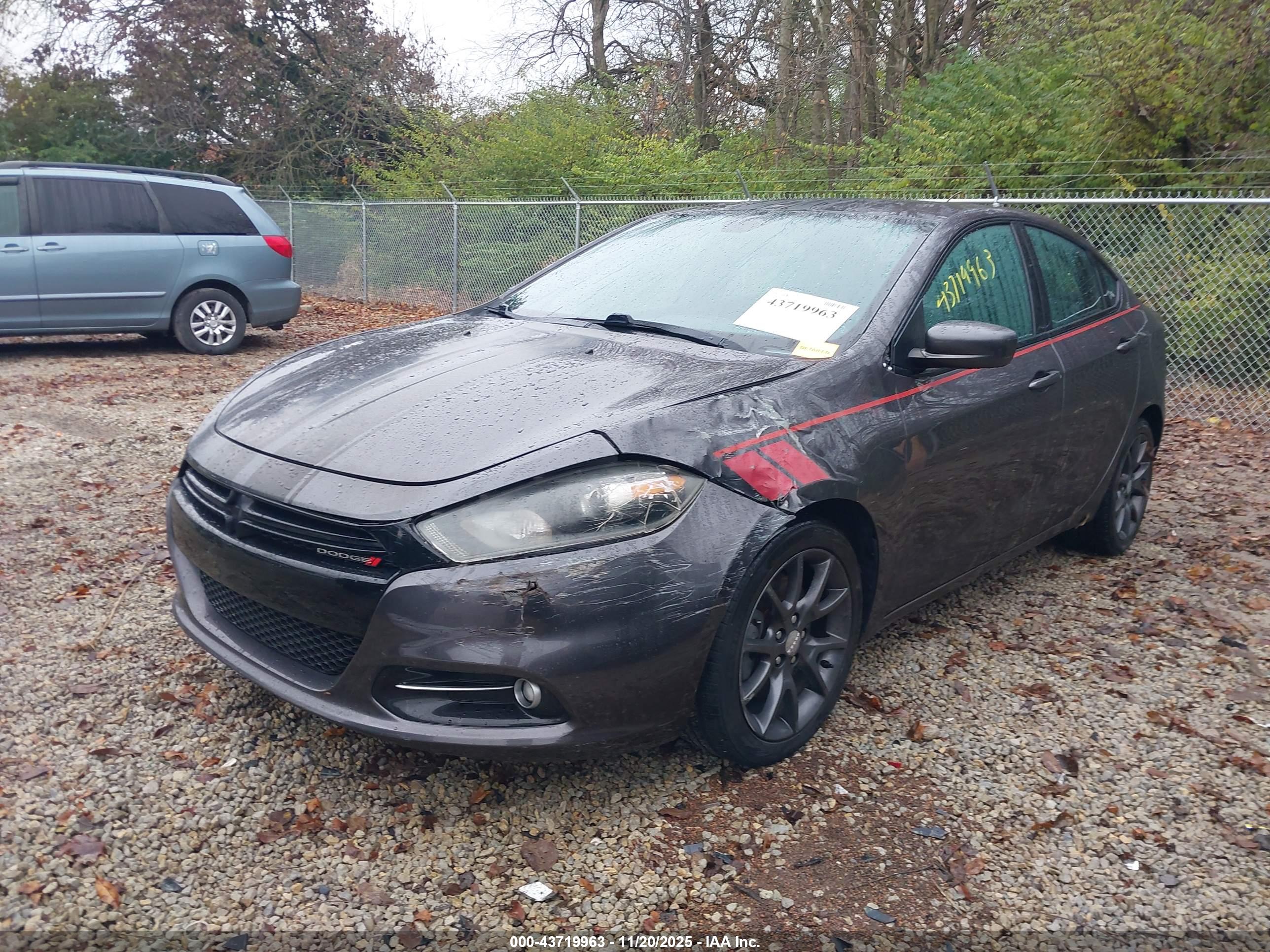 DODGE DART image 2