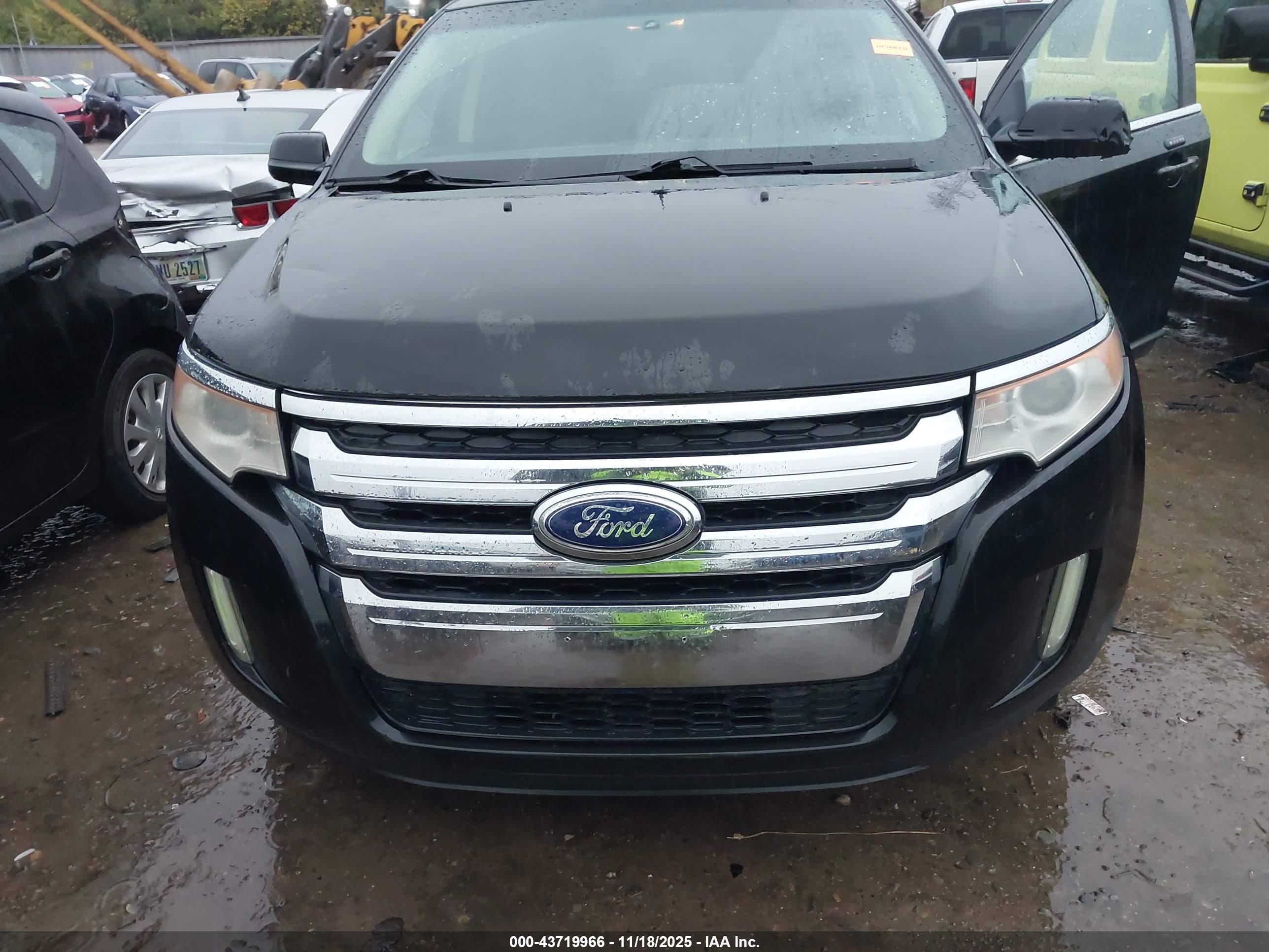 FORD EDGE image 6