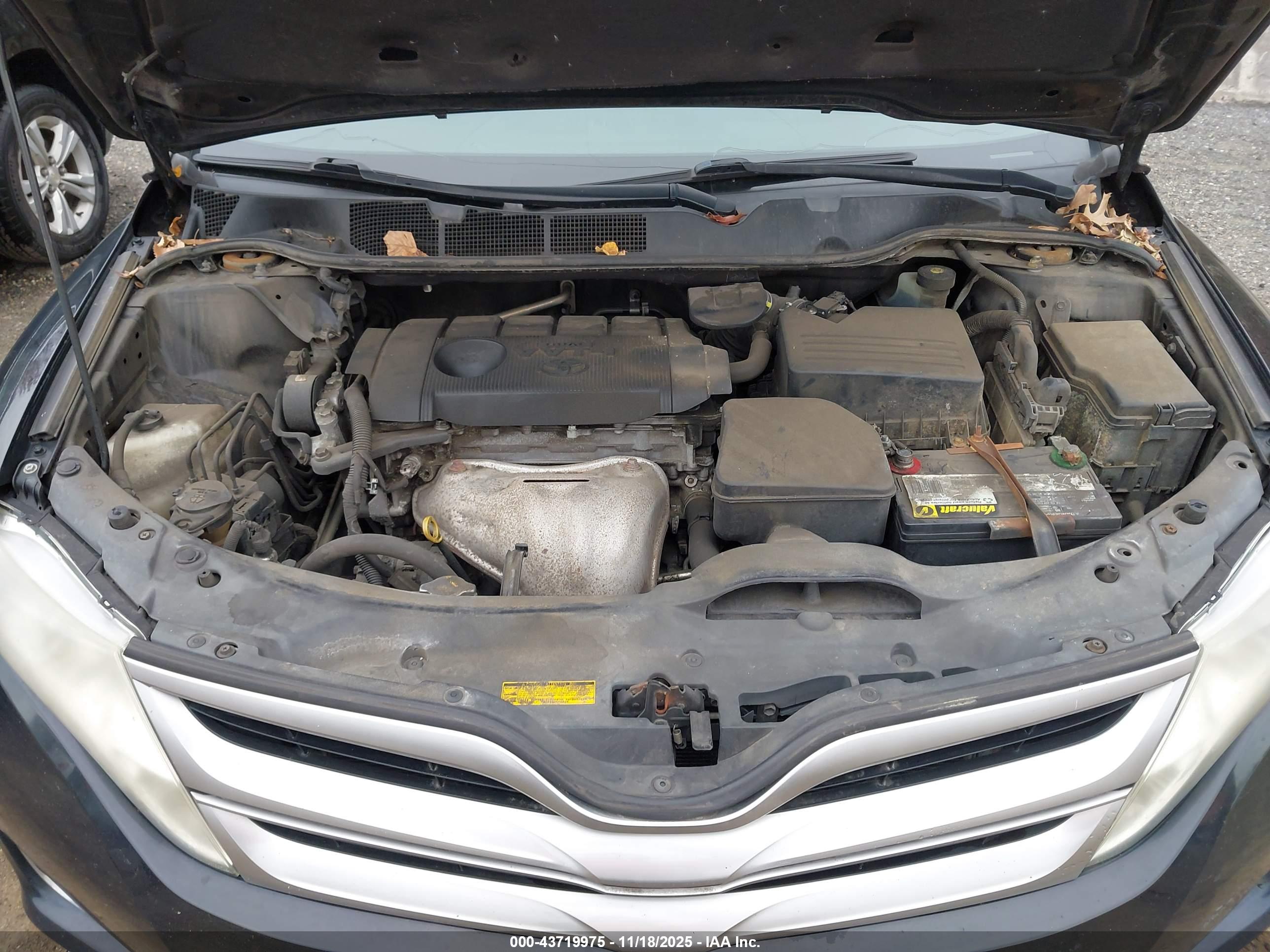 TOYOTA VENZA image 10