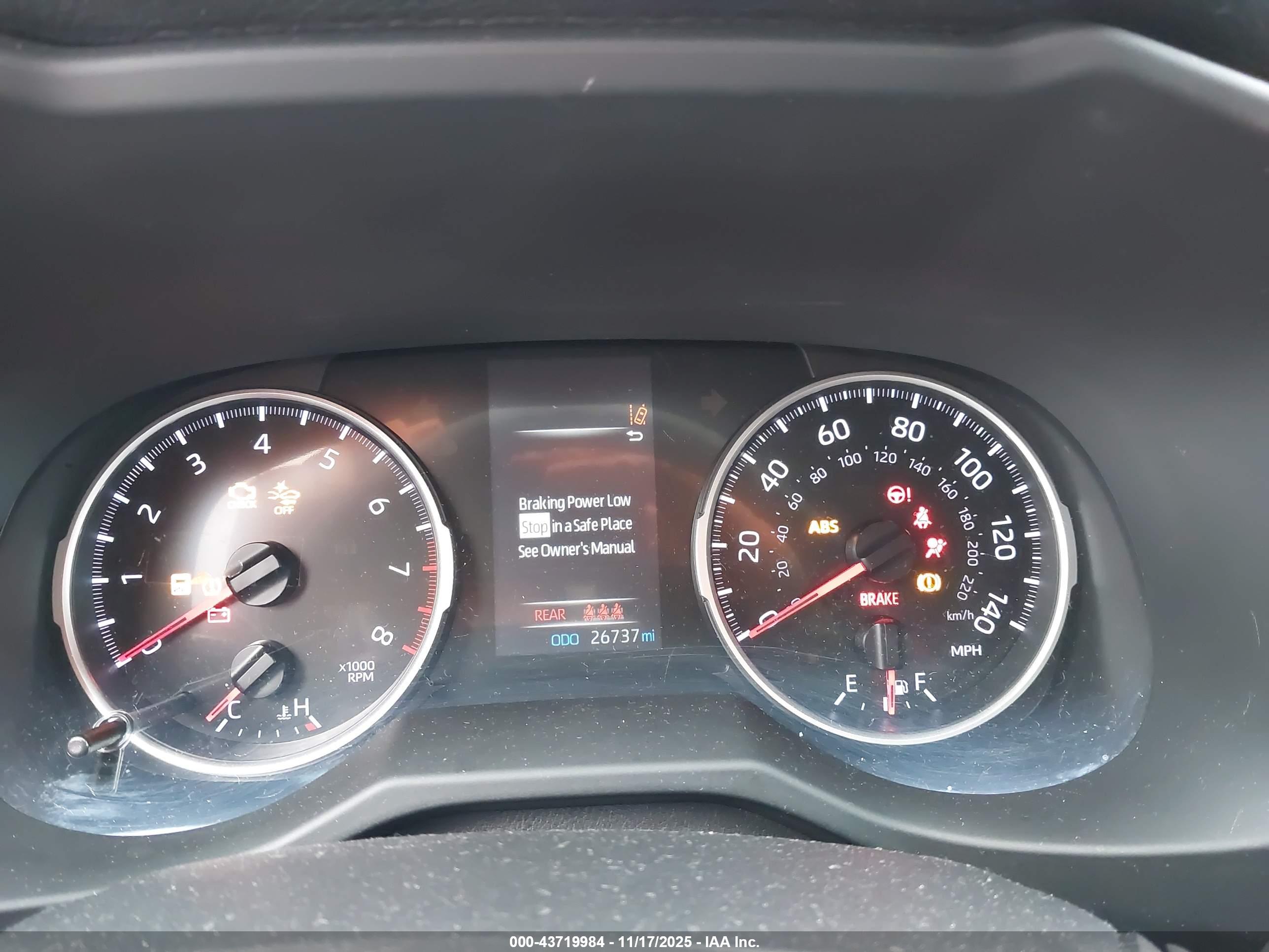 TOYOTA RAV4 image 7