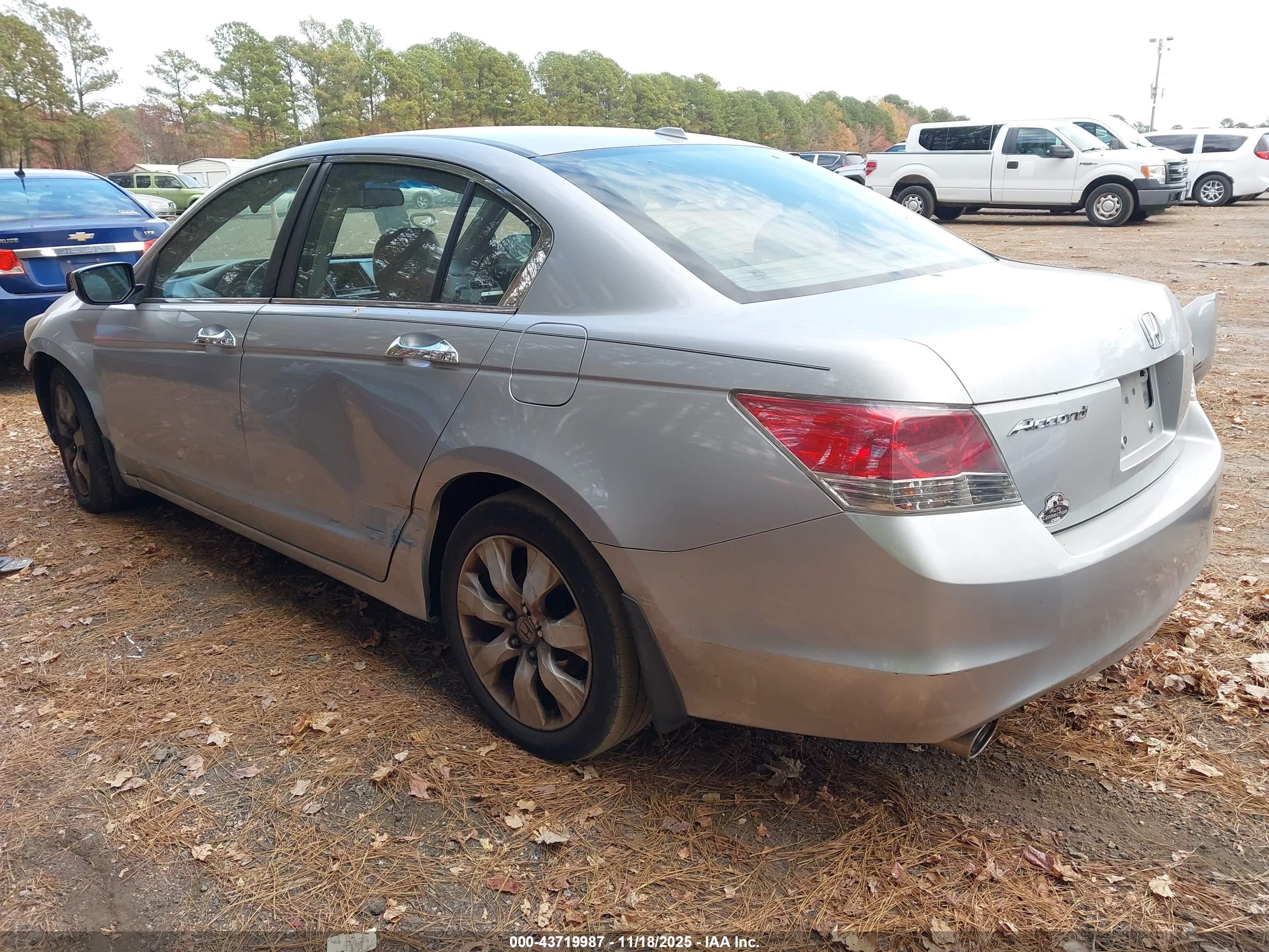 HONDA ACCORD image 3