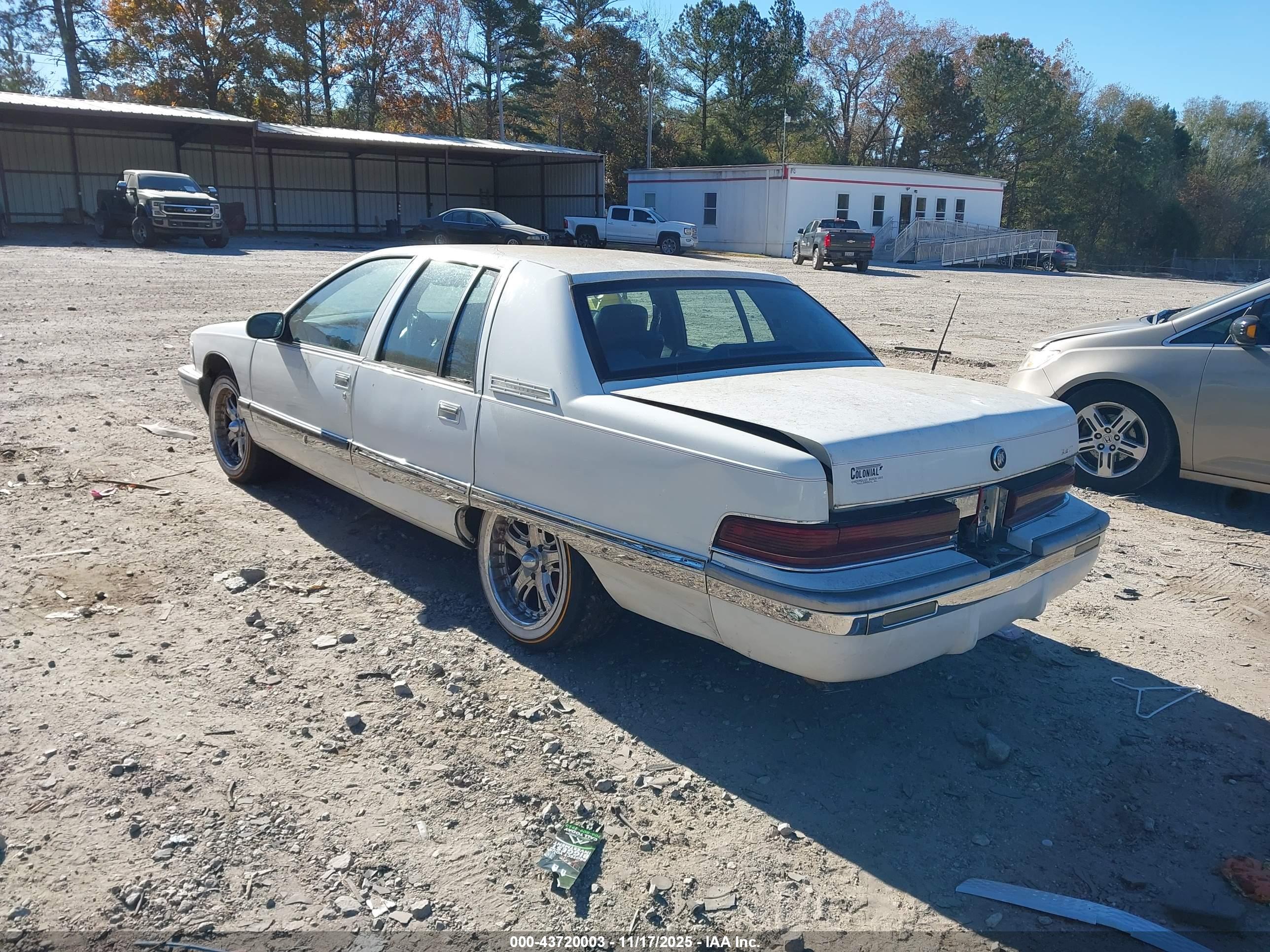 BUICK ROADMASTER image 3