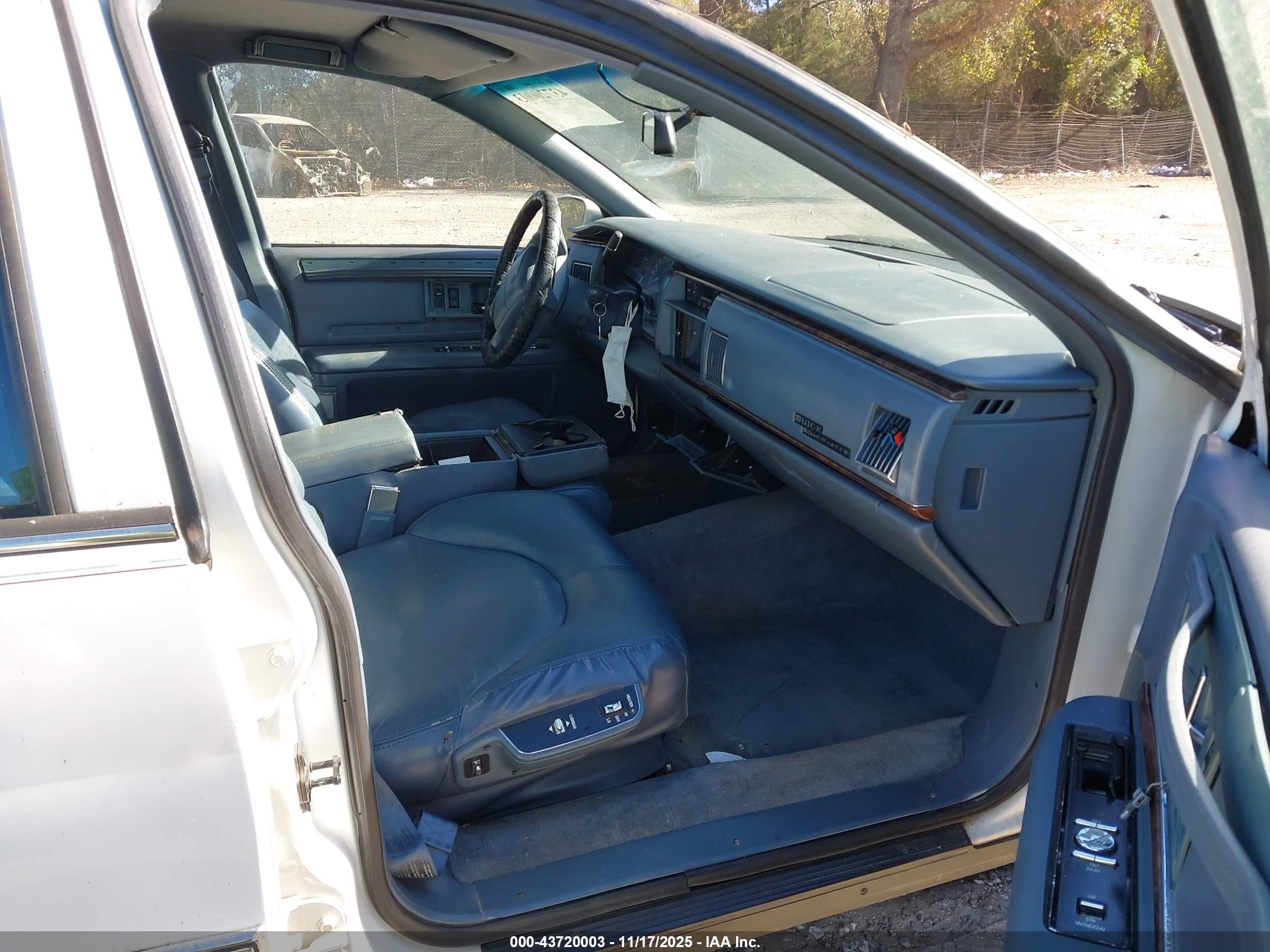 BUICK ROADMASTER image 5