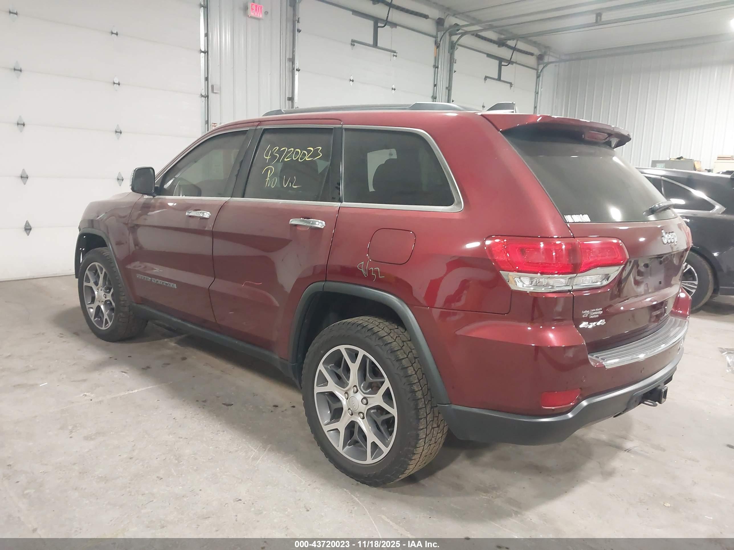 JEEP GRAND image 3