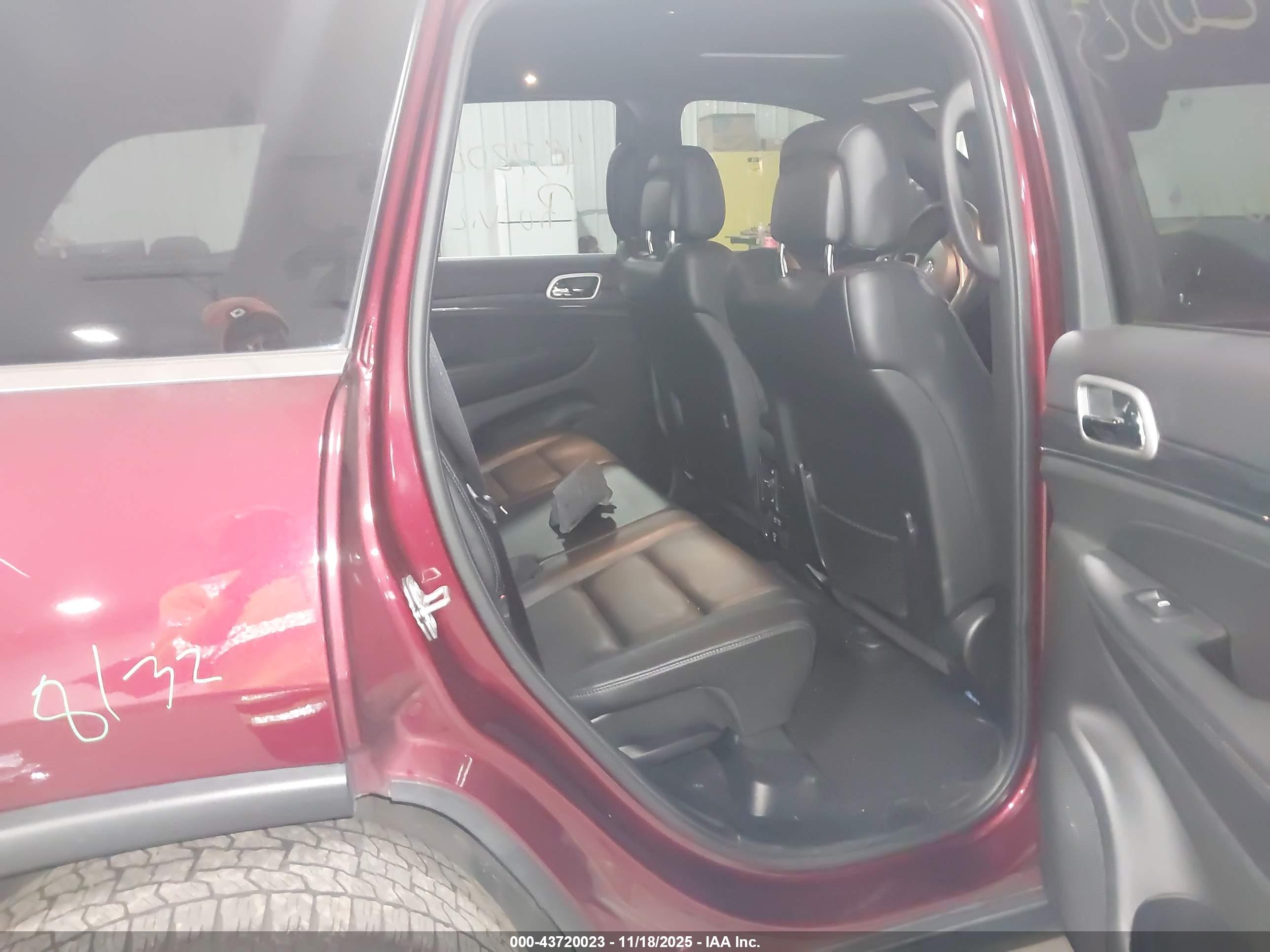 JEEP GRAND image 8