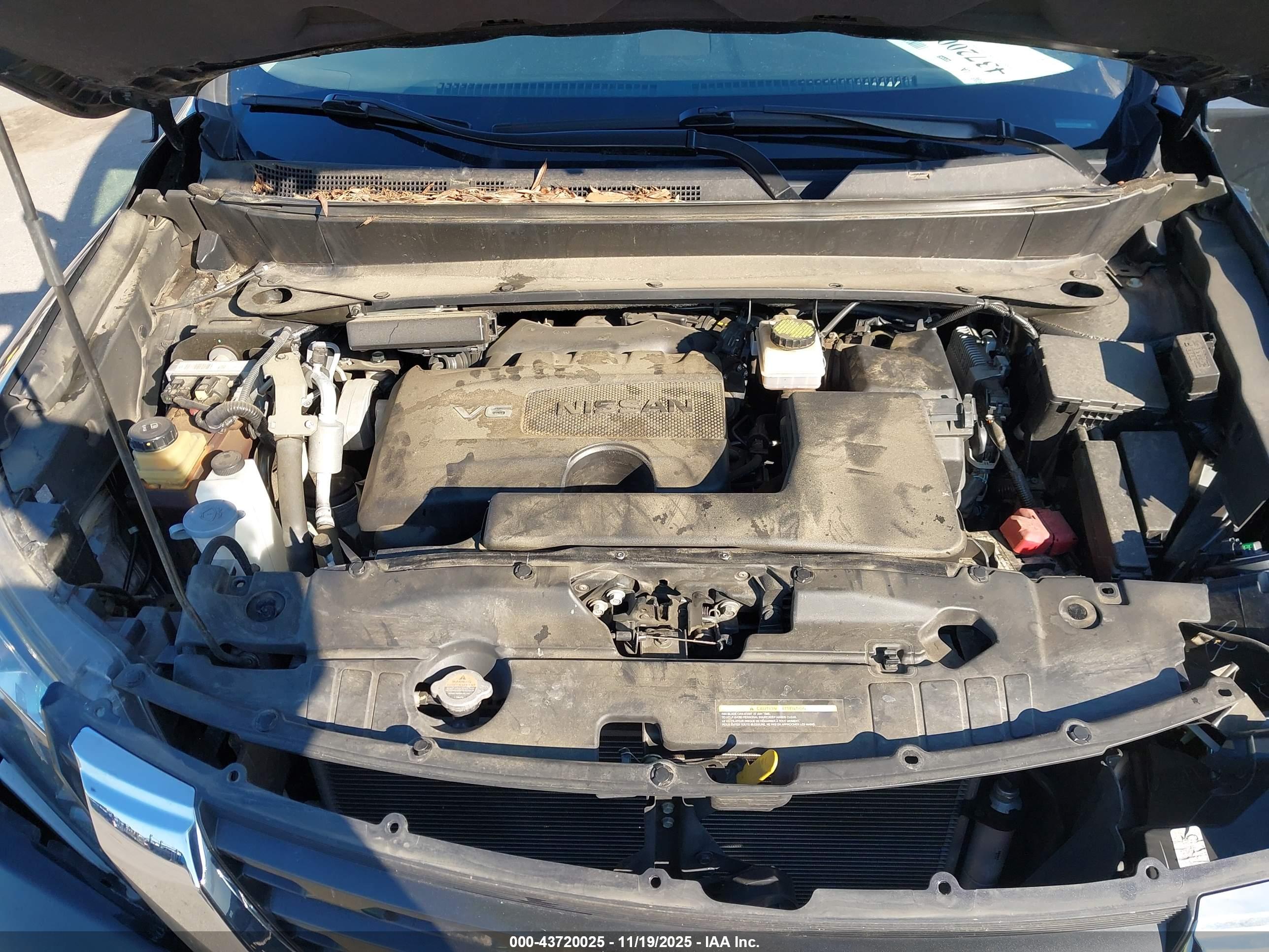 NISSAN PATHFINDER image 10