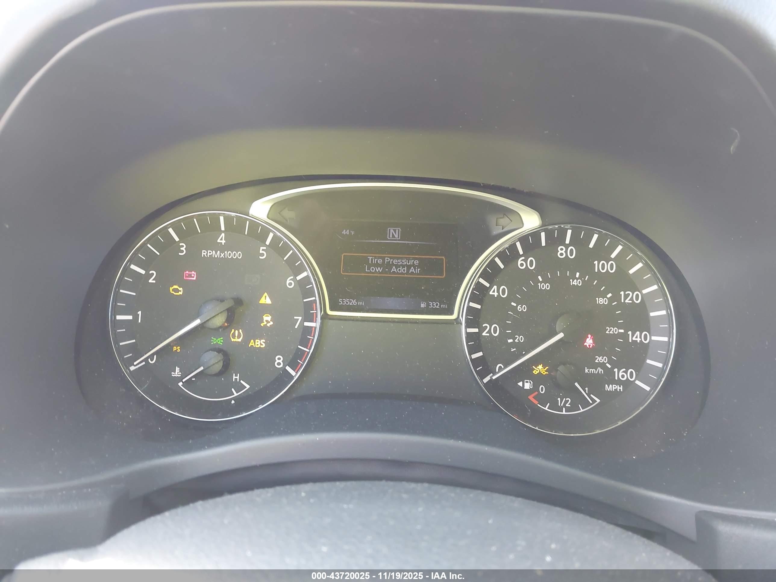 NISSAN PATHFINDER image 7