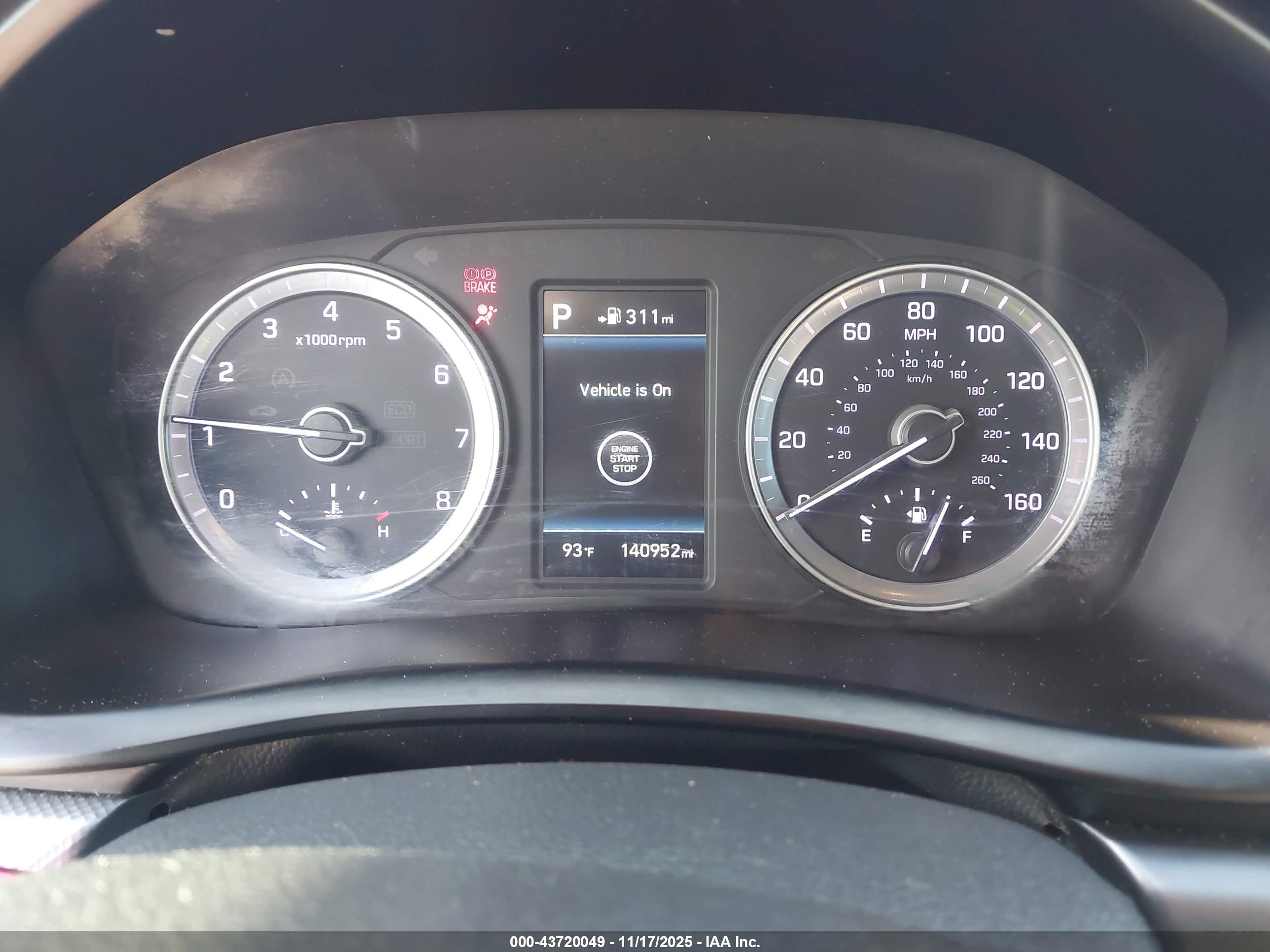 HYUNDAI SONATA image 7