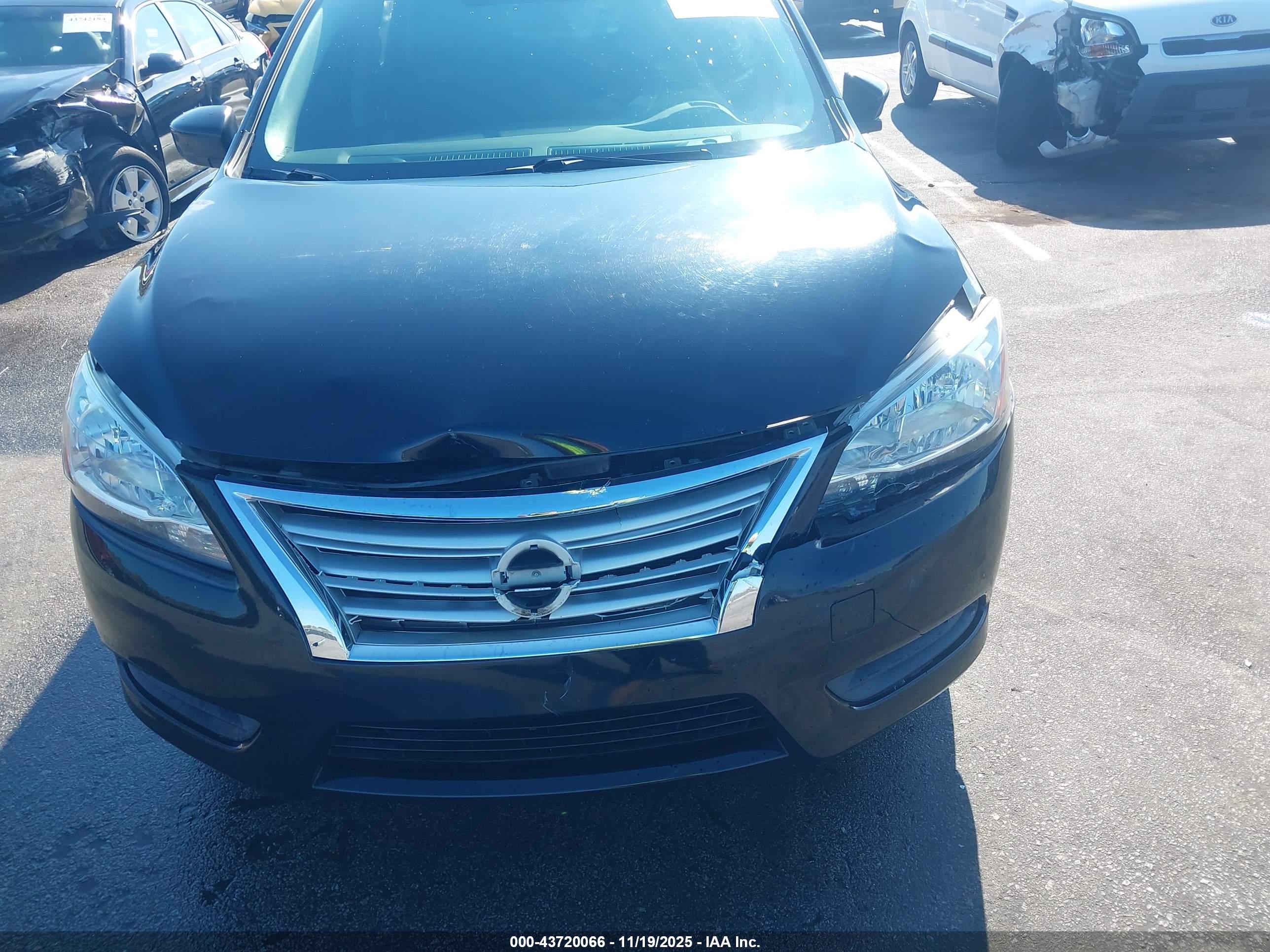 NISSAN SENTRA image 6