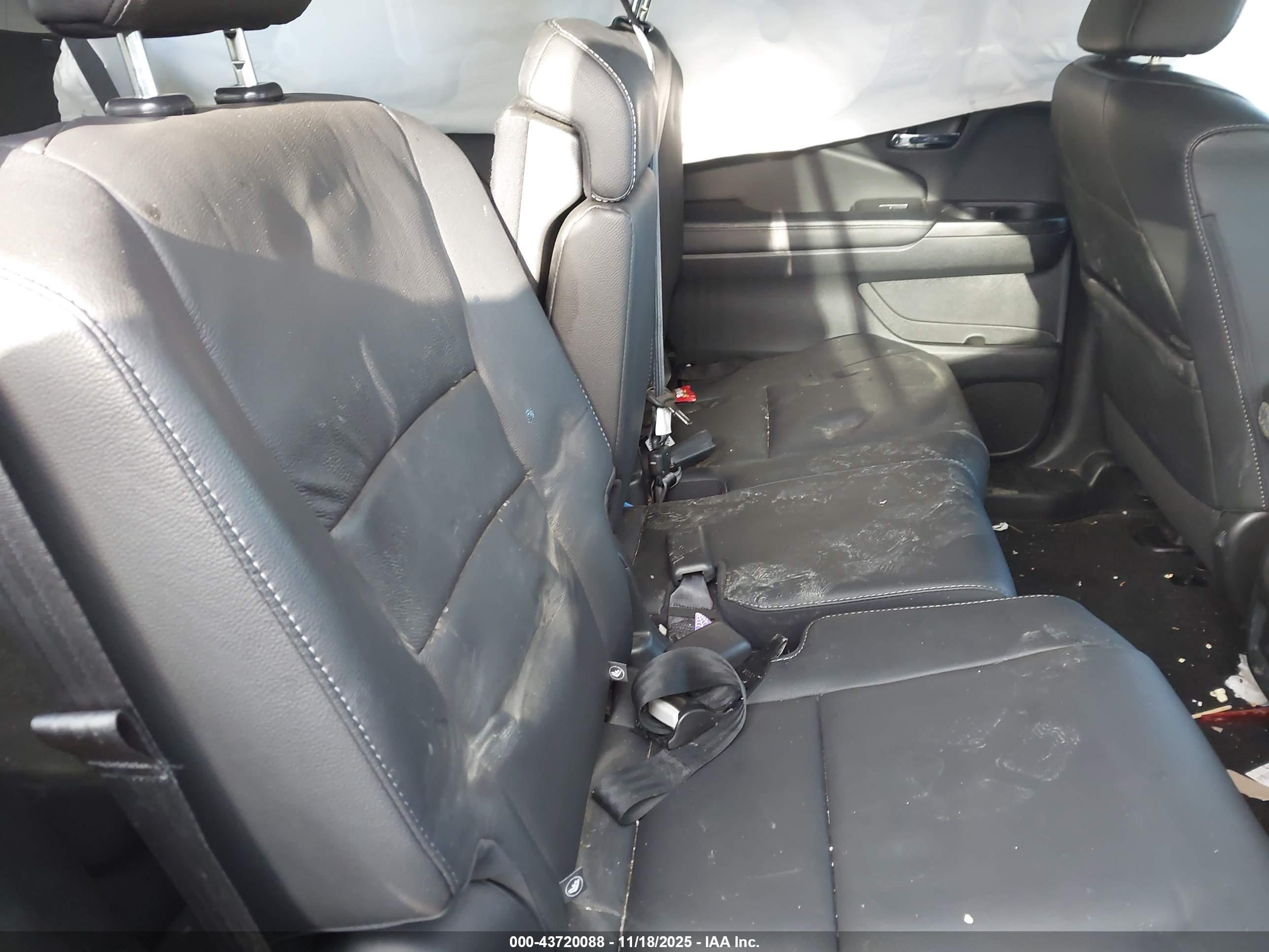 HONDA PILOT image 8