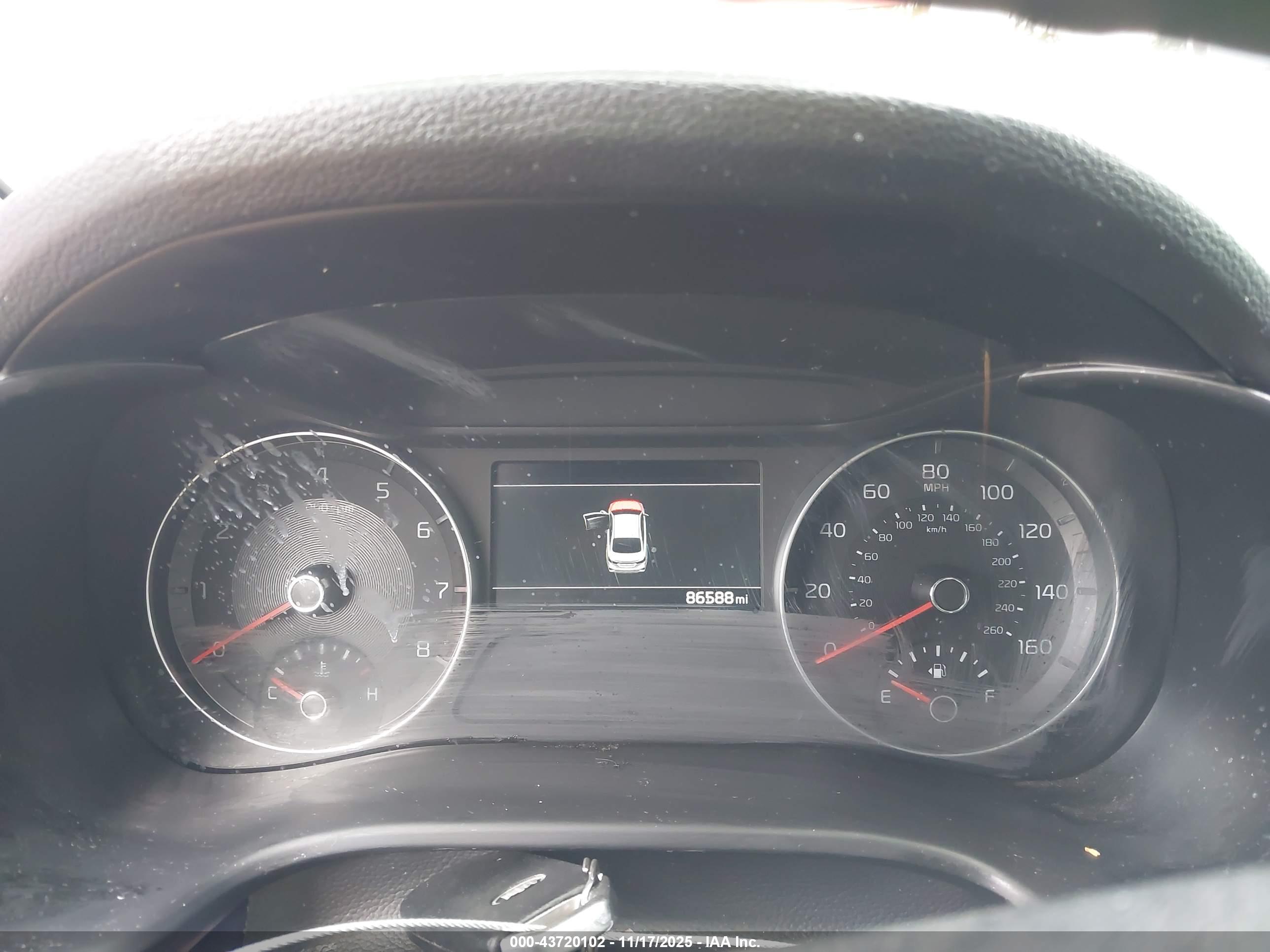 KIA FORTE image 7