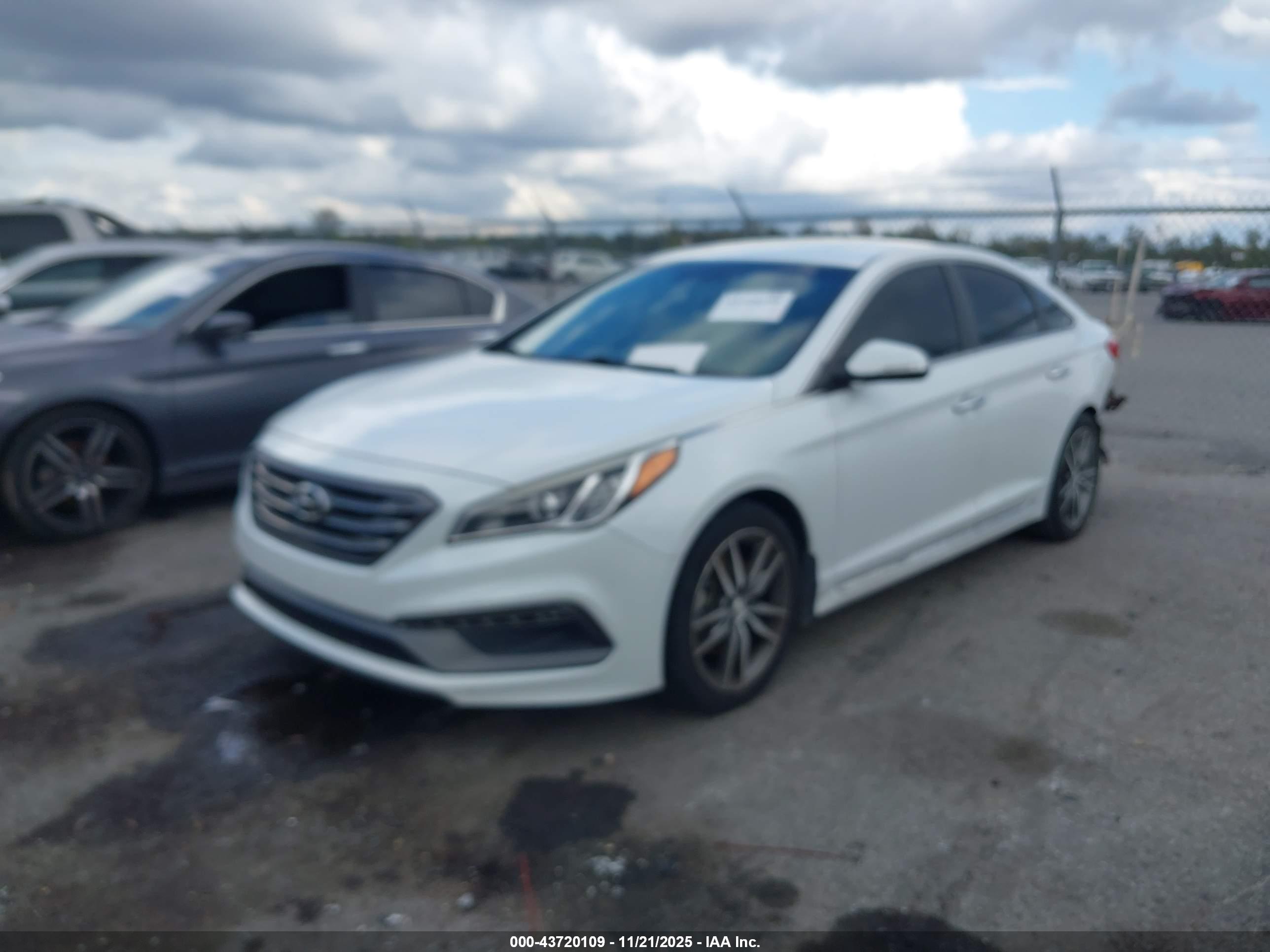 HYUNDAI SONATA image 2