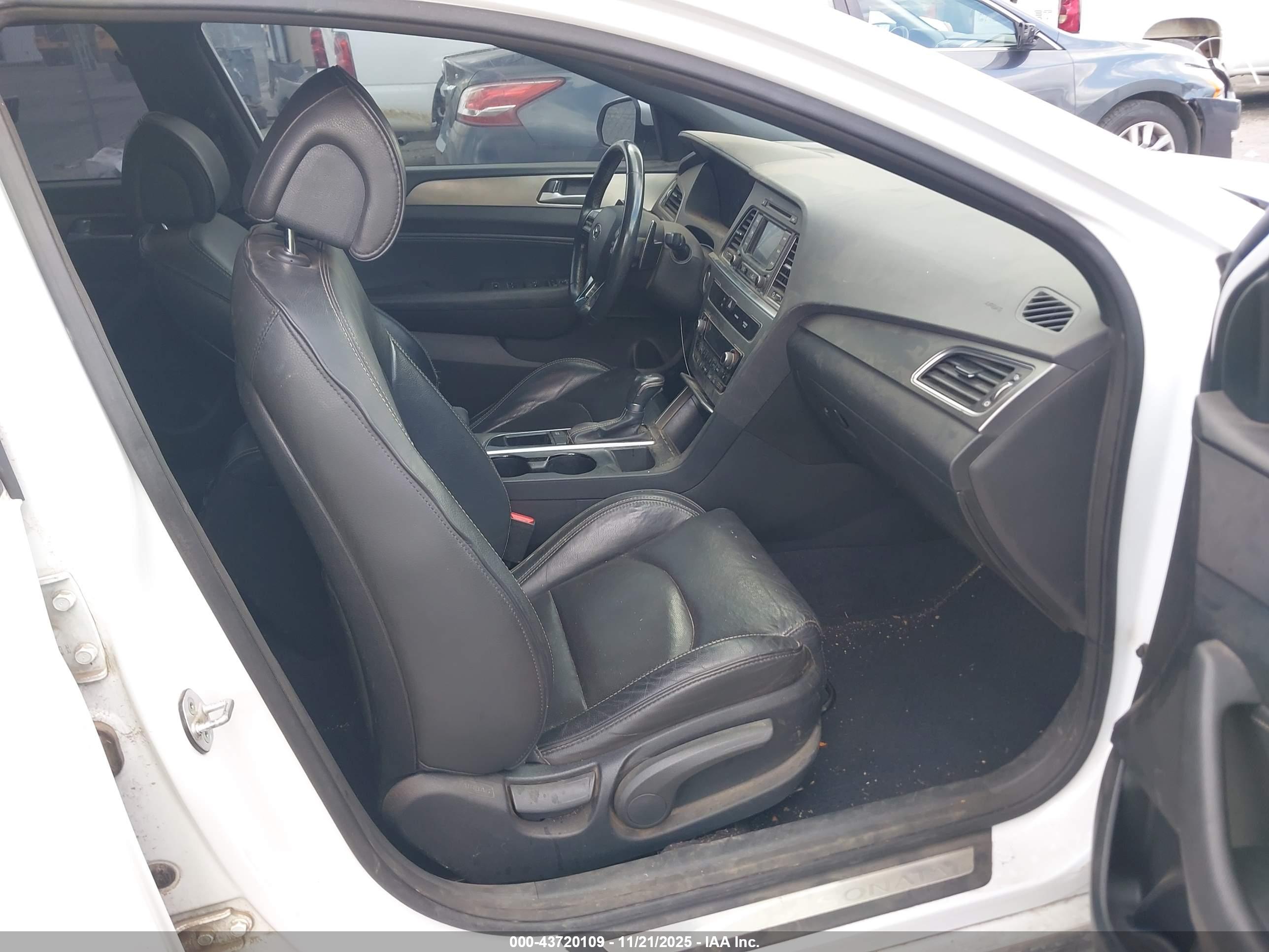 HYUNDAI SONATA image 5