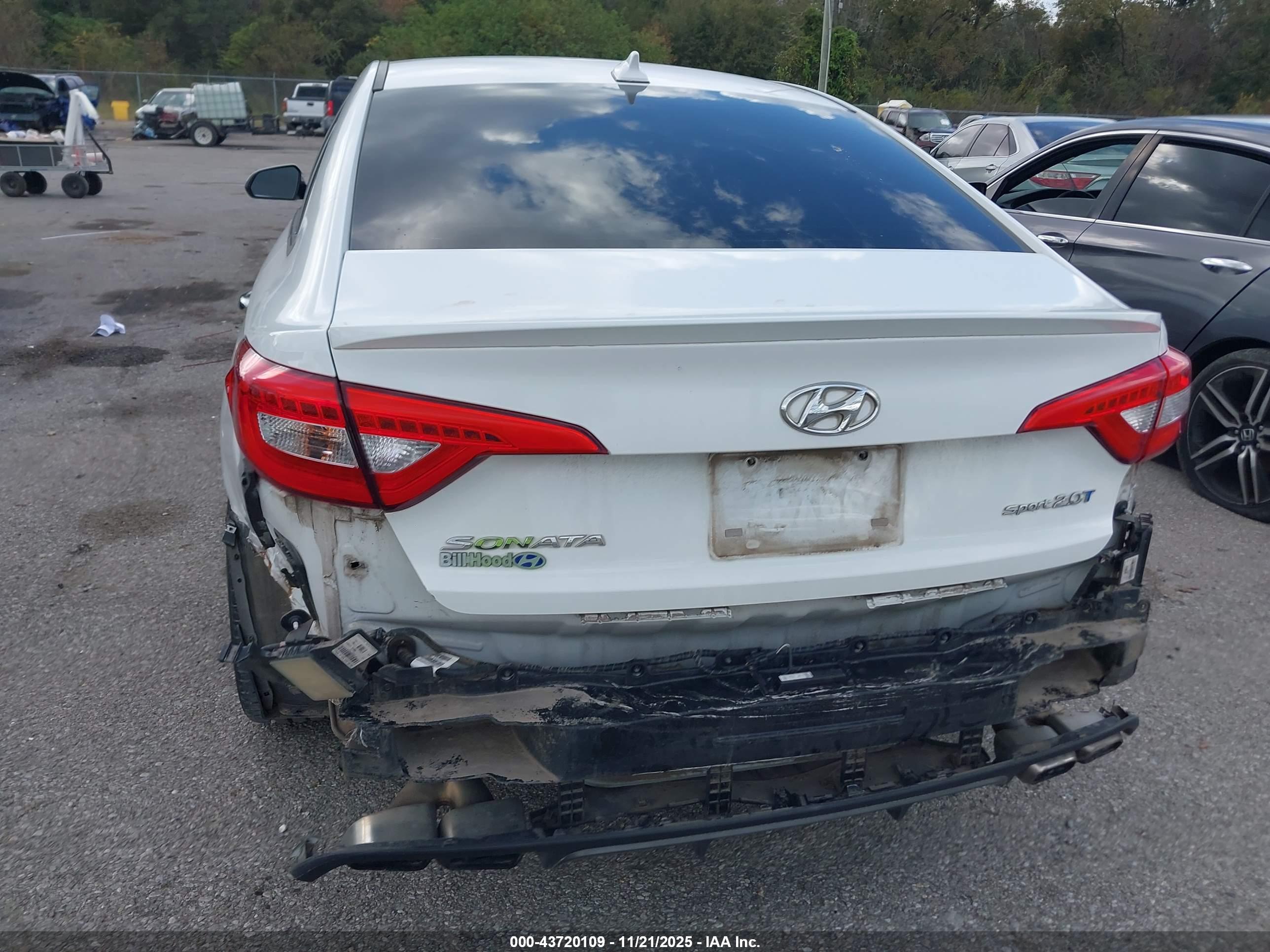 HYUNDAI SONATA image 6