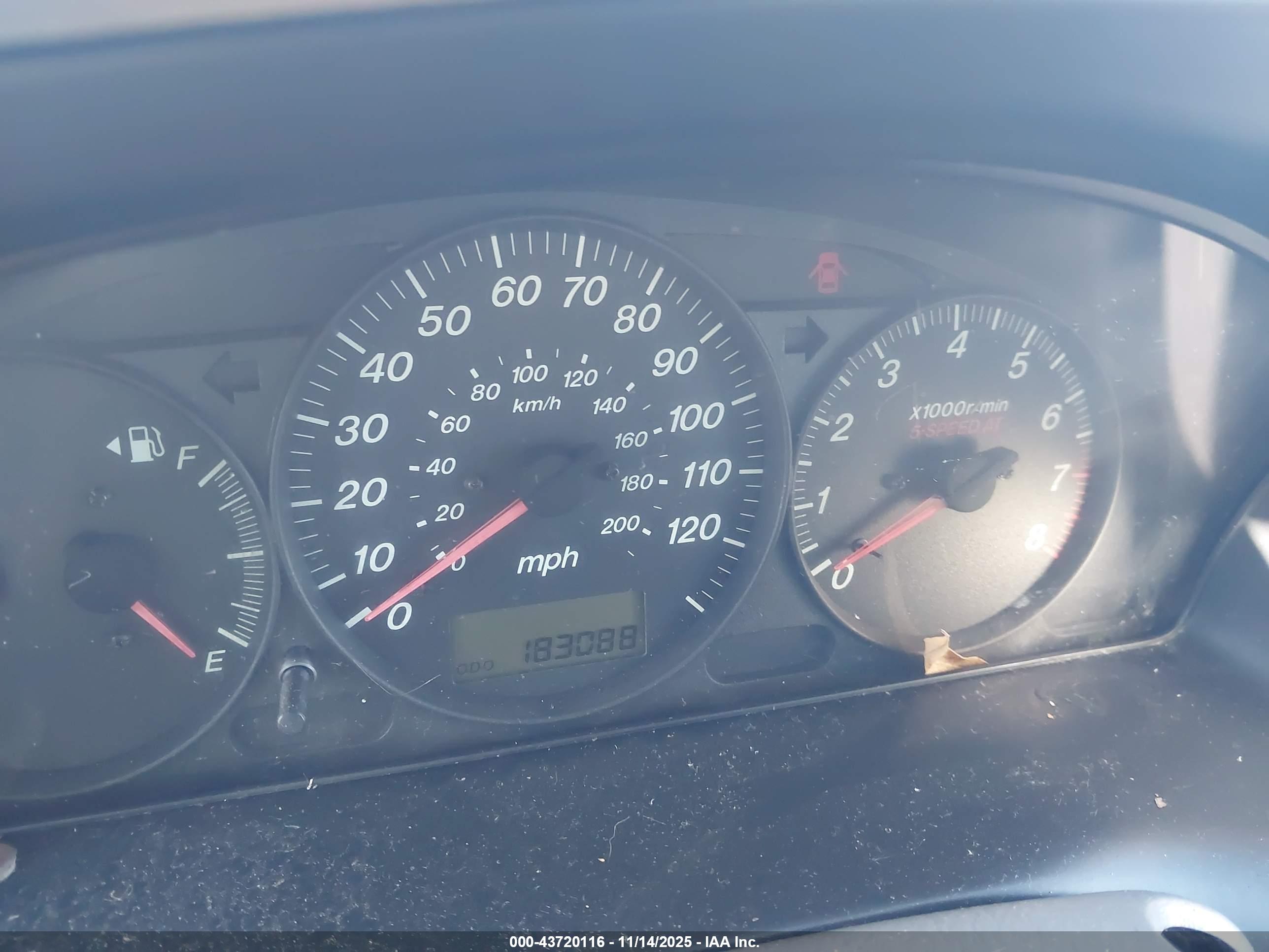 MAZDA MPV image 7