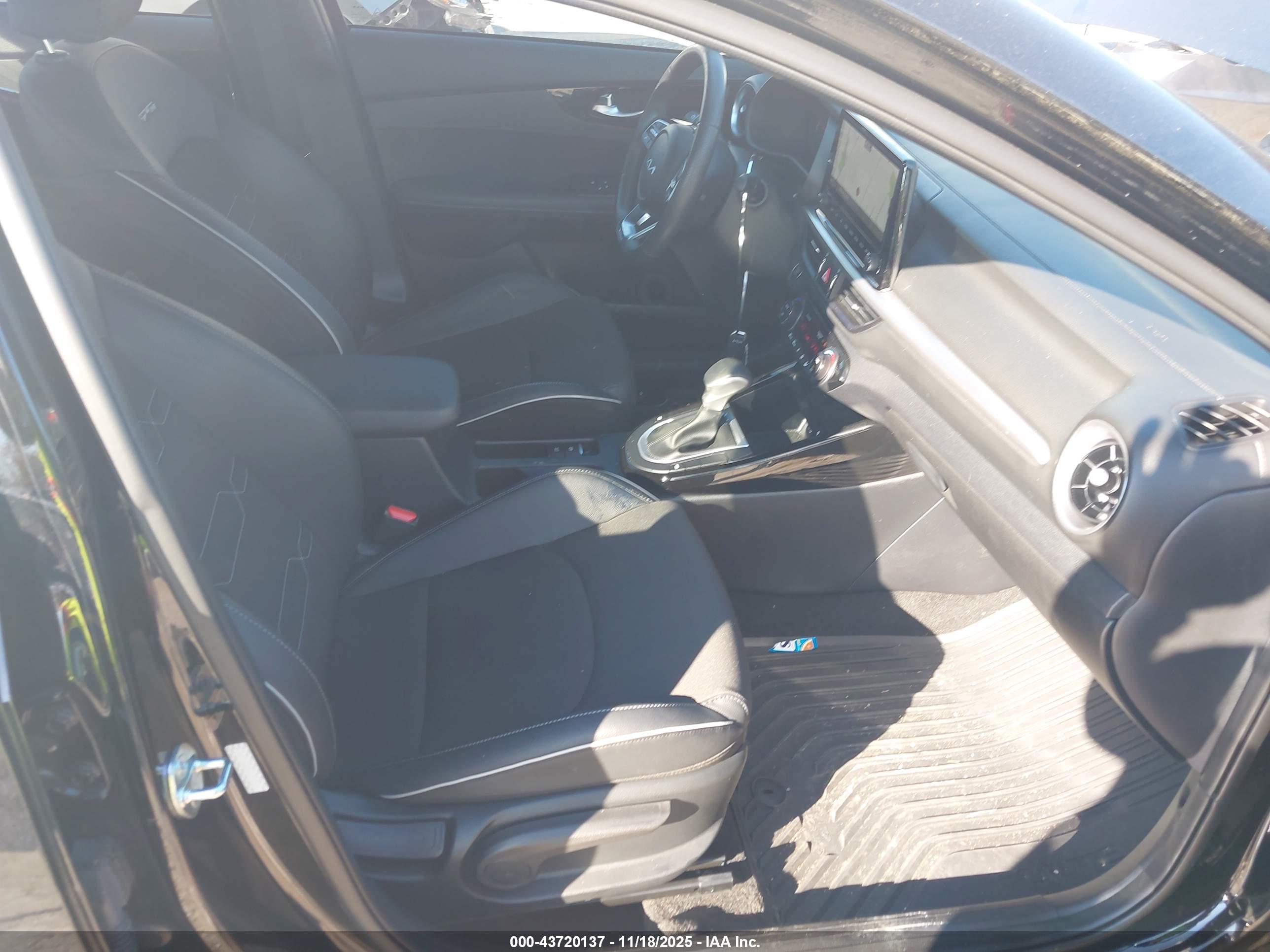 KIA FORTE image 5