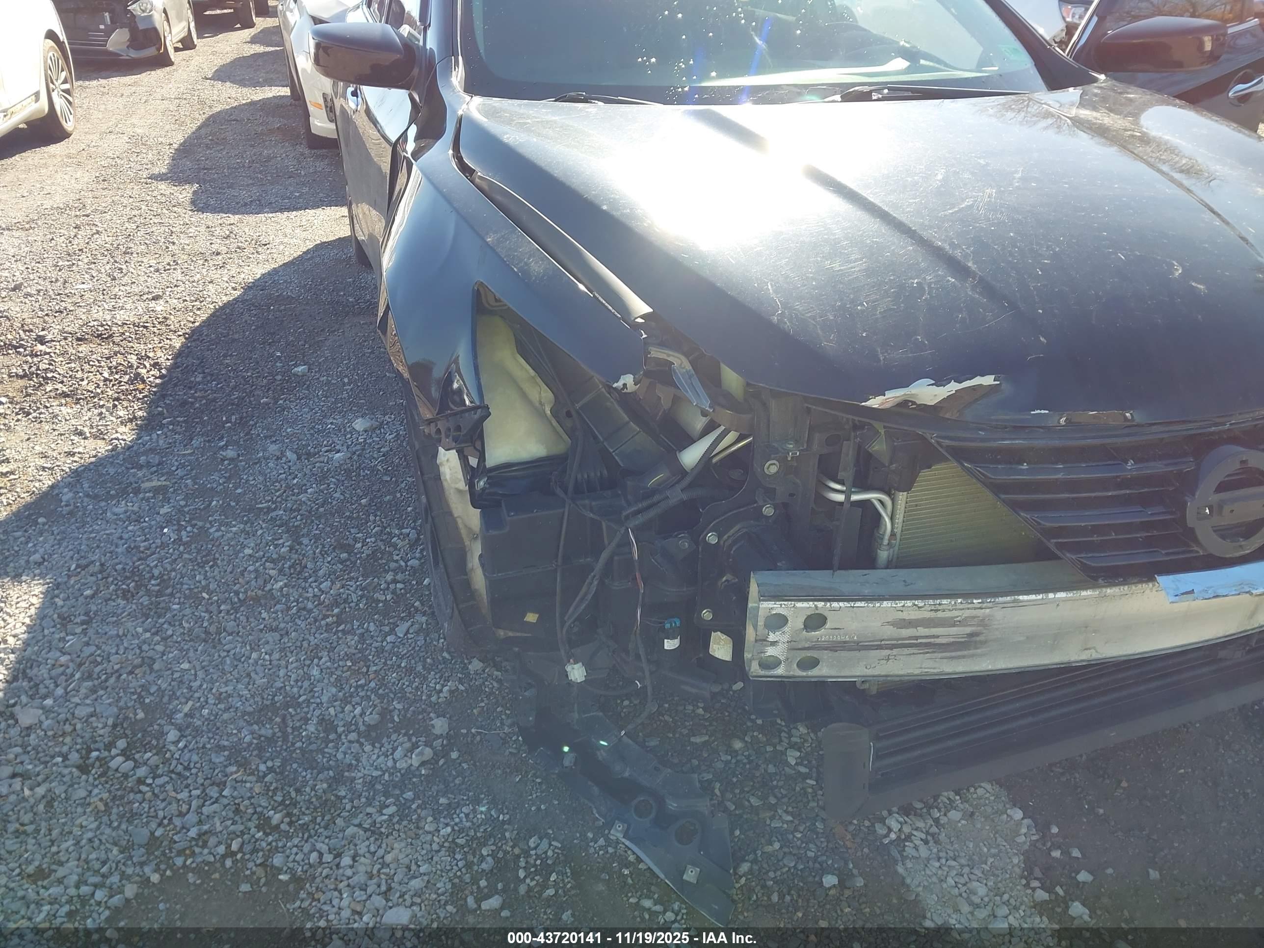 NISSAN ALTIMA image 6