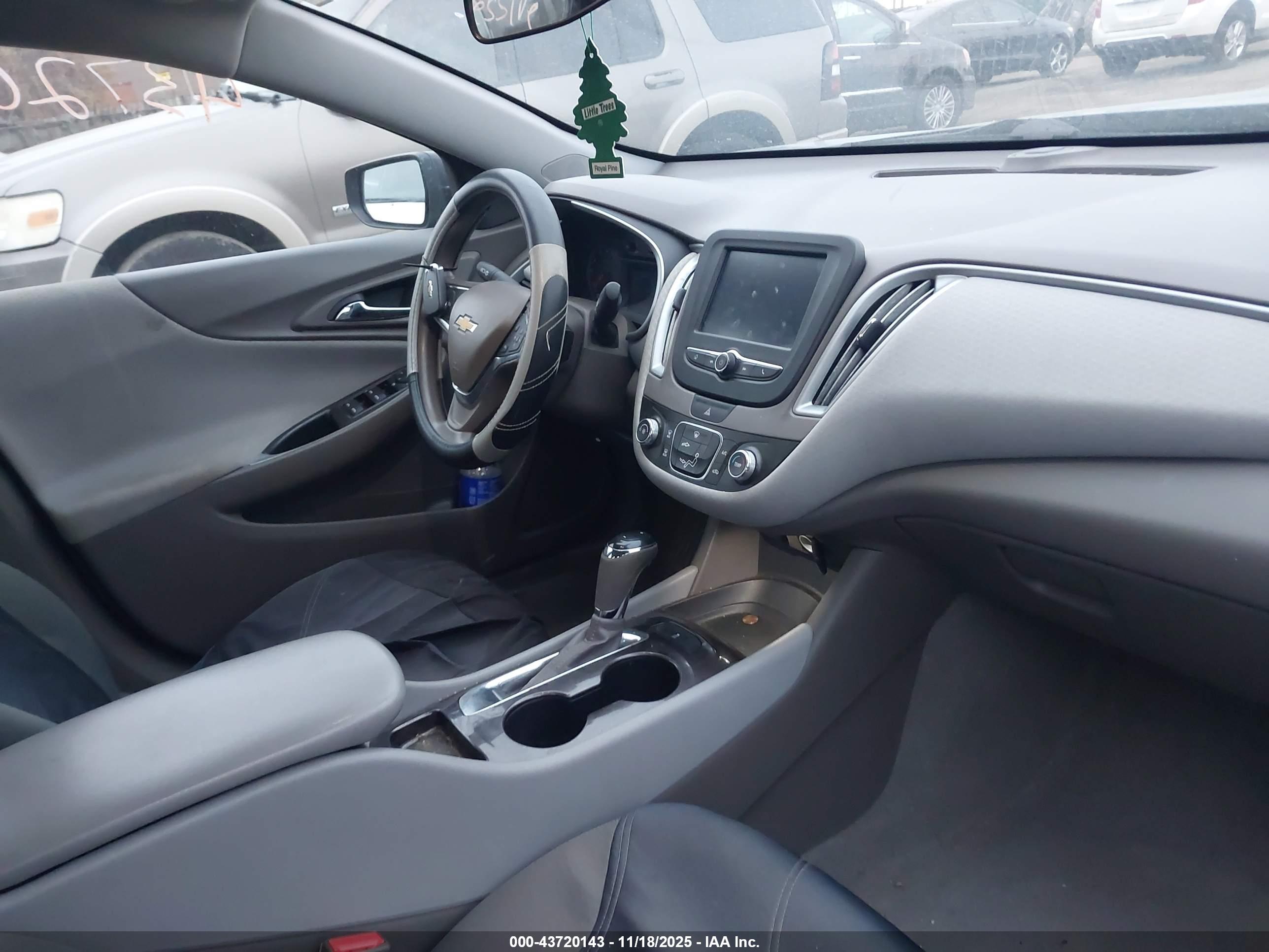CHEVROLET MALIBU image 5