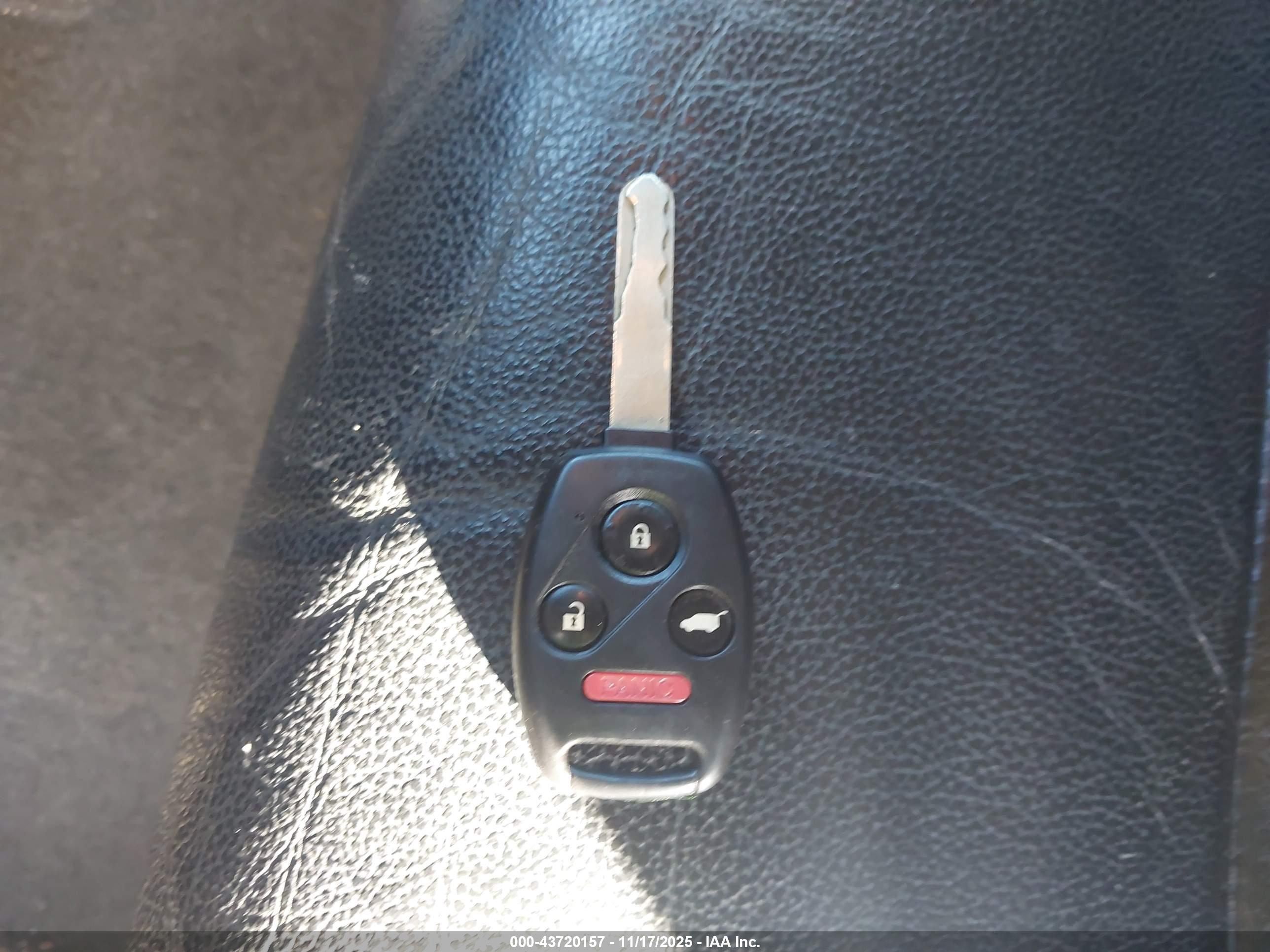 HONDA PILOT image 11