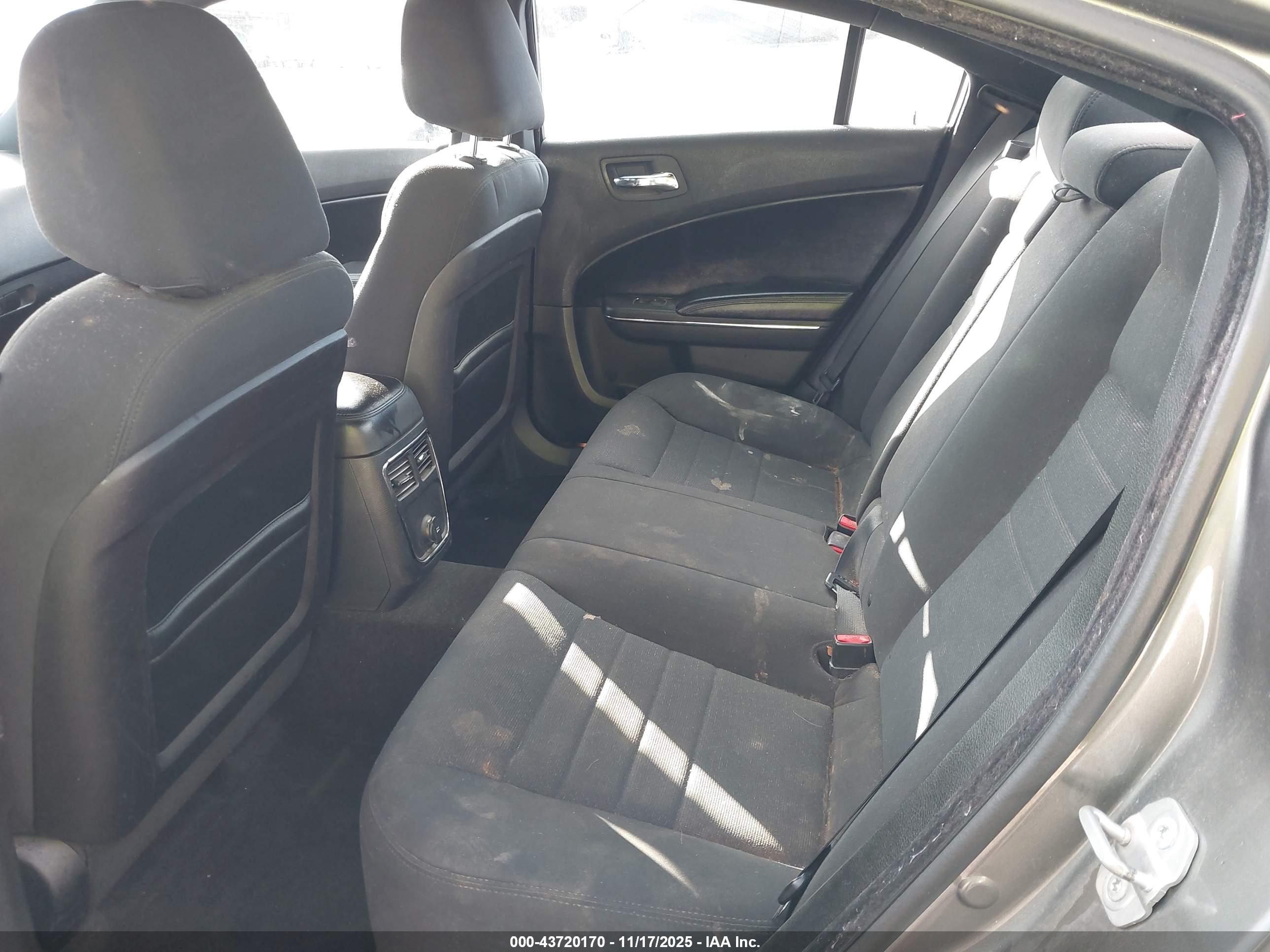 DODGE CHARGER image 8