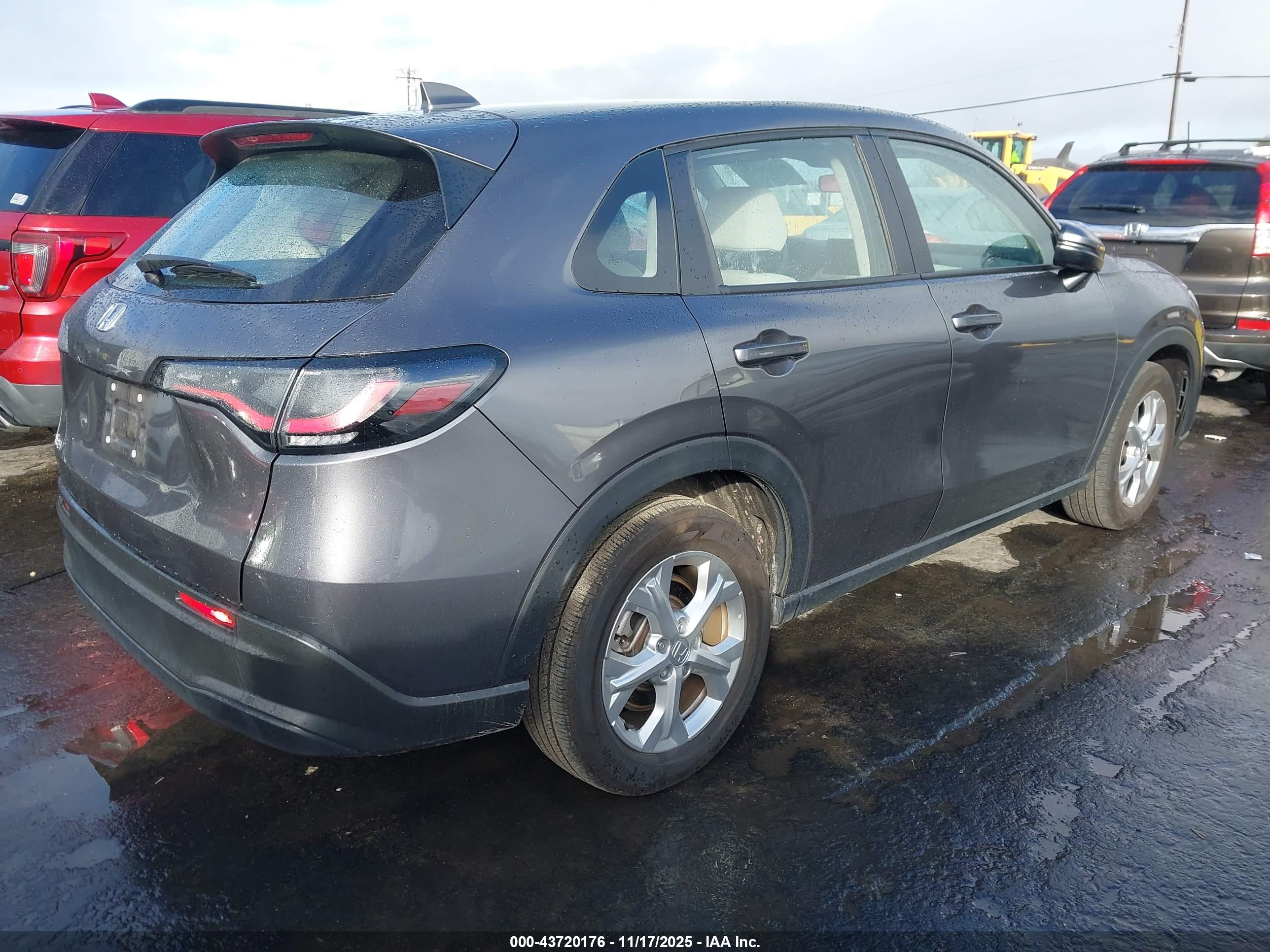 HONDA HR-V image 4