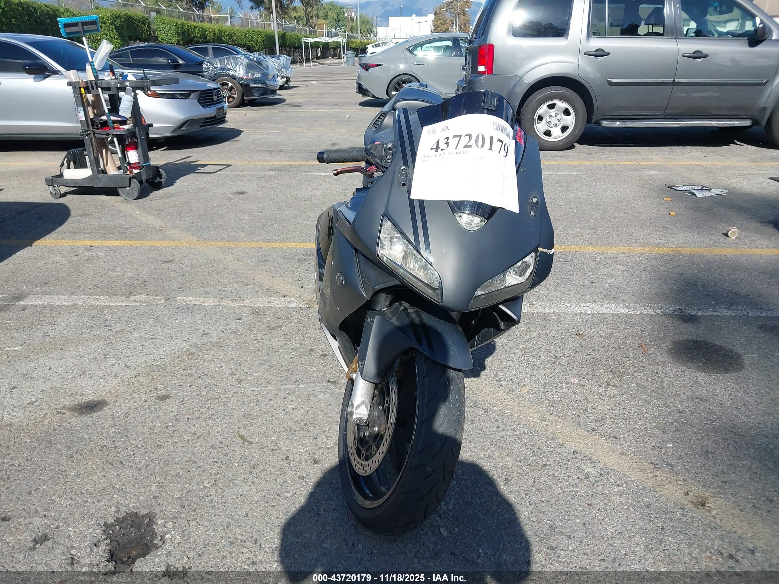 HONDA CBR600 image 5