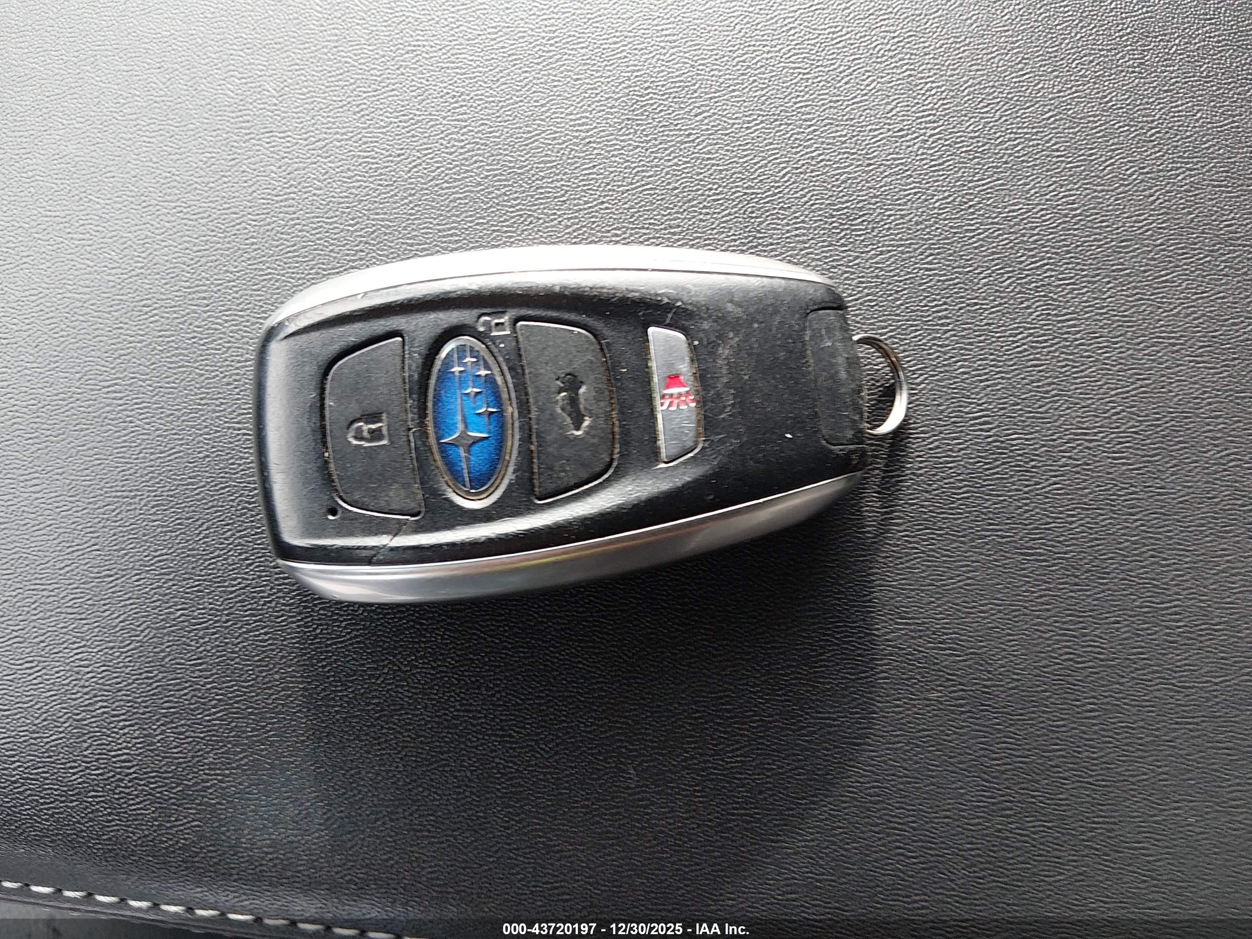 SUBARU OUTBACK image 11