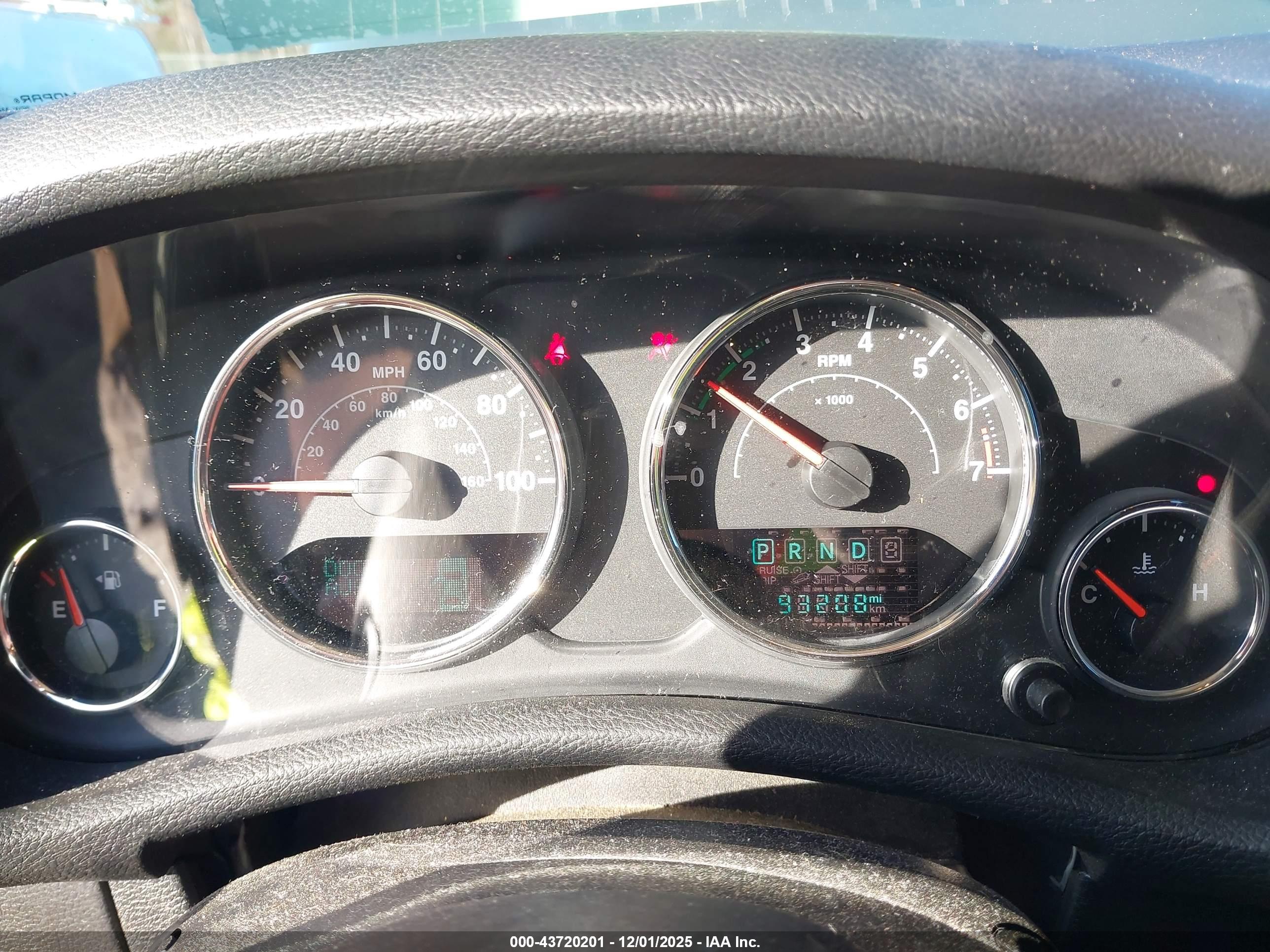 JEEP WRANGLER image 7
