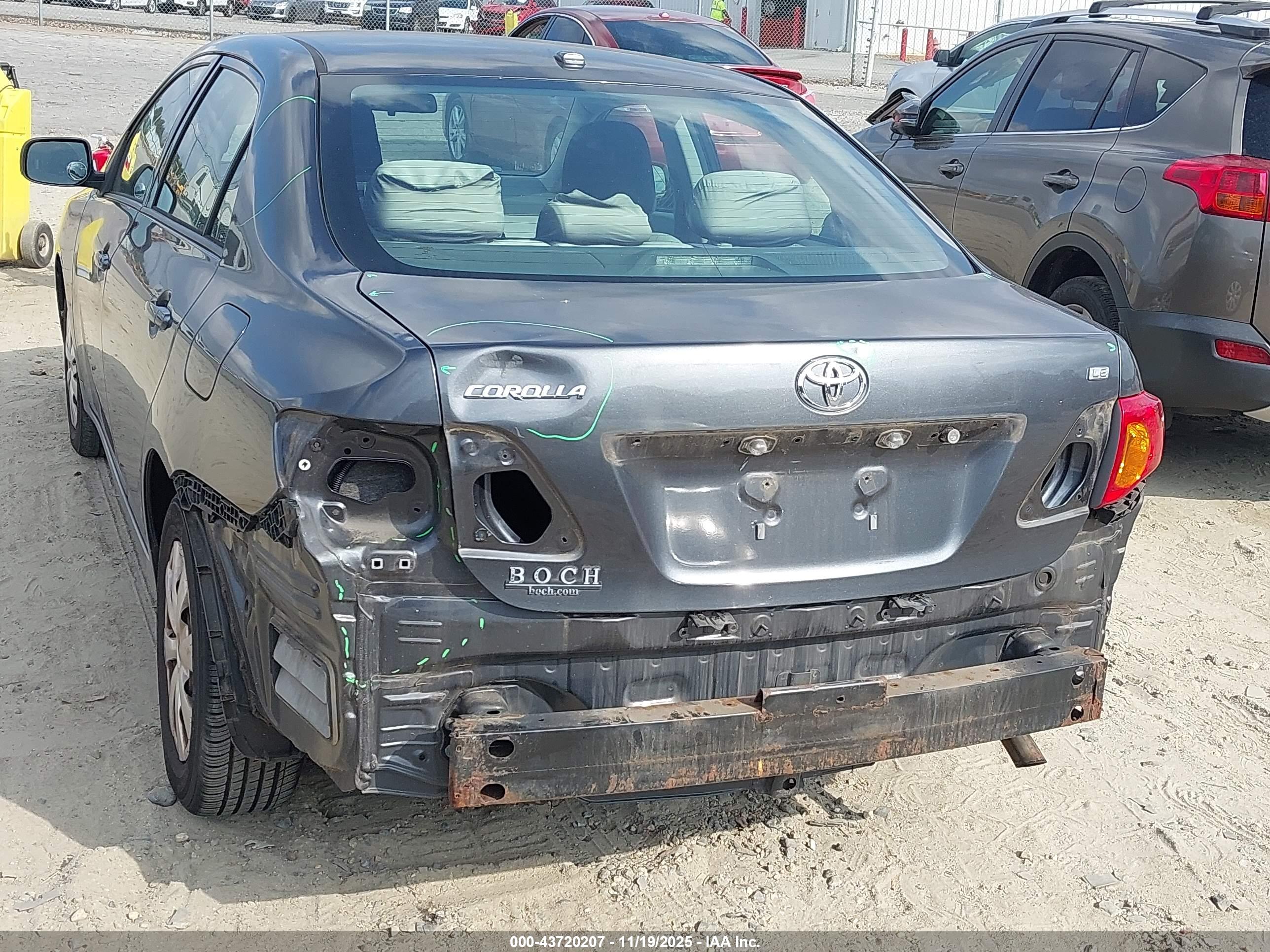 TOYOTA COROLLA image 6
