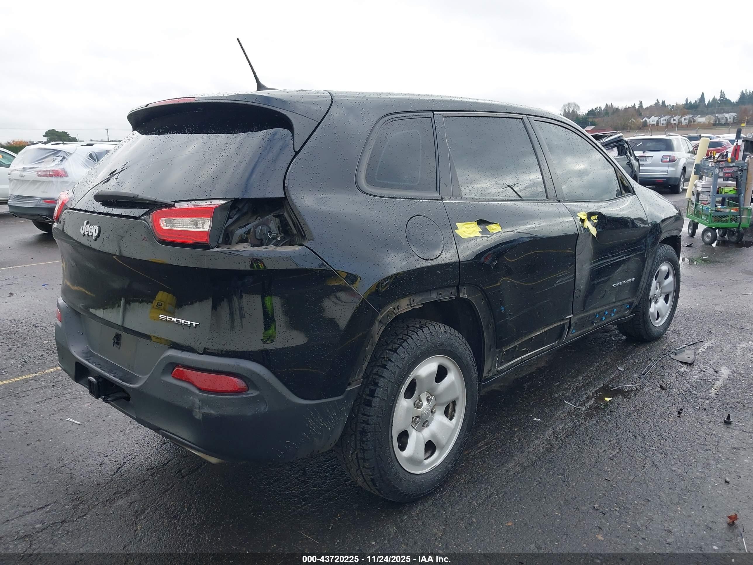 JEEP CHEROKEE image 4