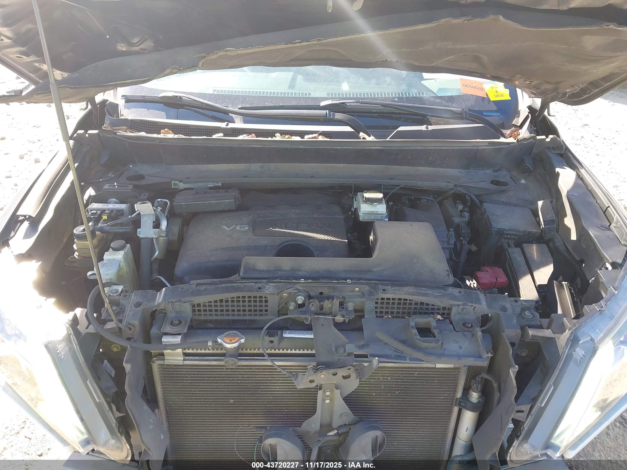 NISSAN PATHFINDER image 10