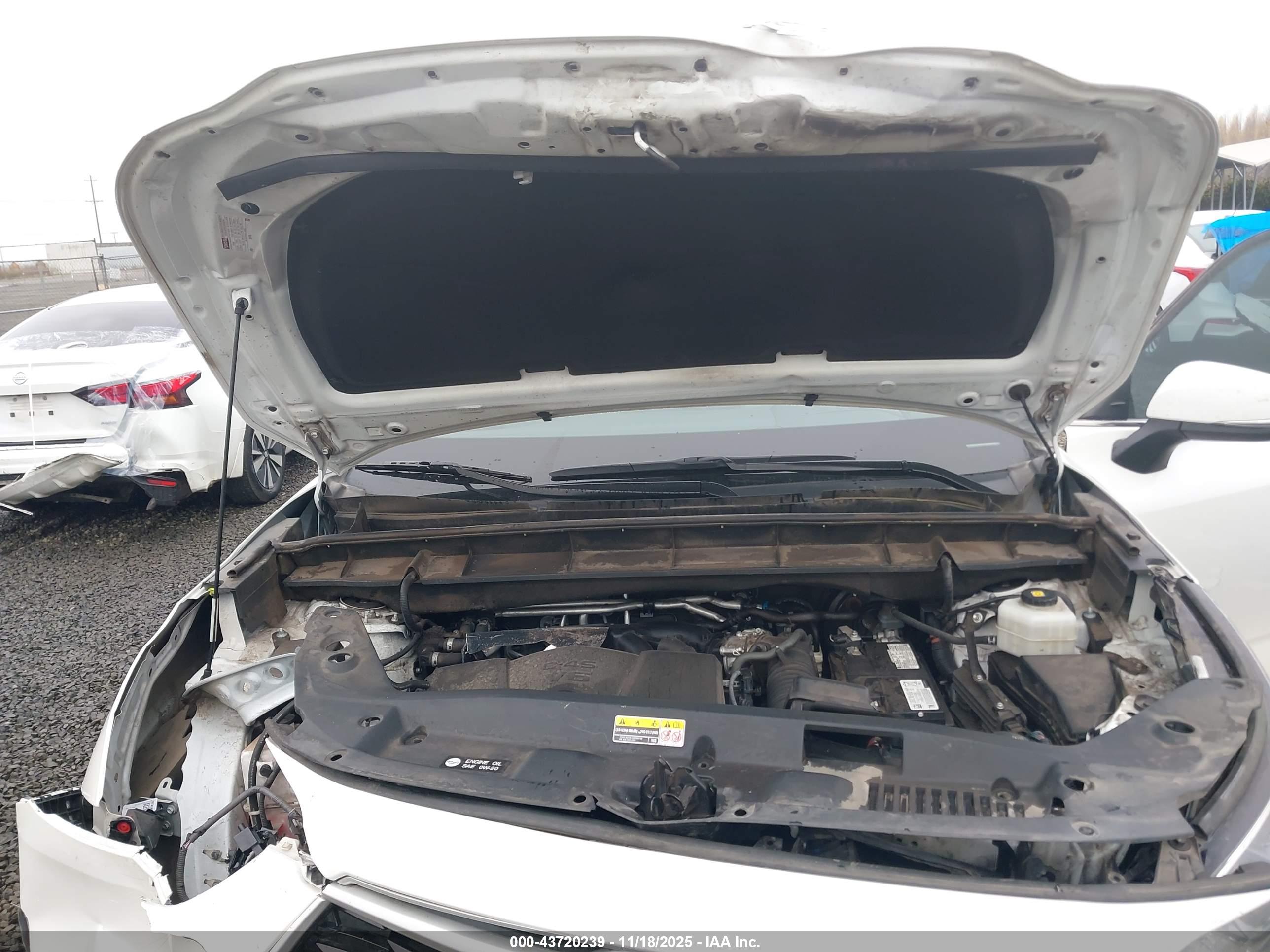 TOYOTA HIGHLANDER image 10