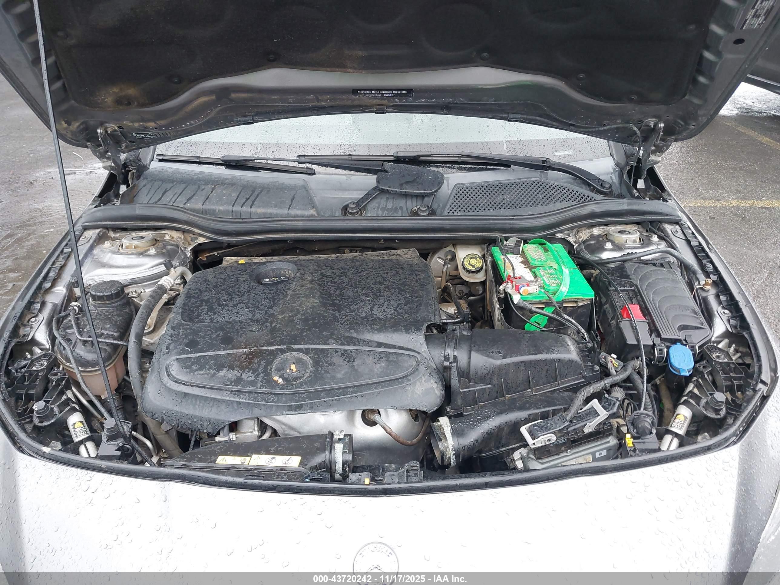 MERCEDES-BENZ CLA image 10