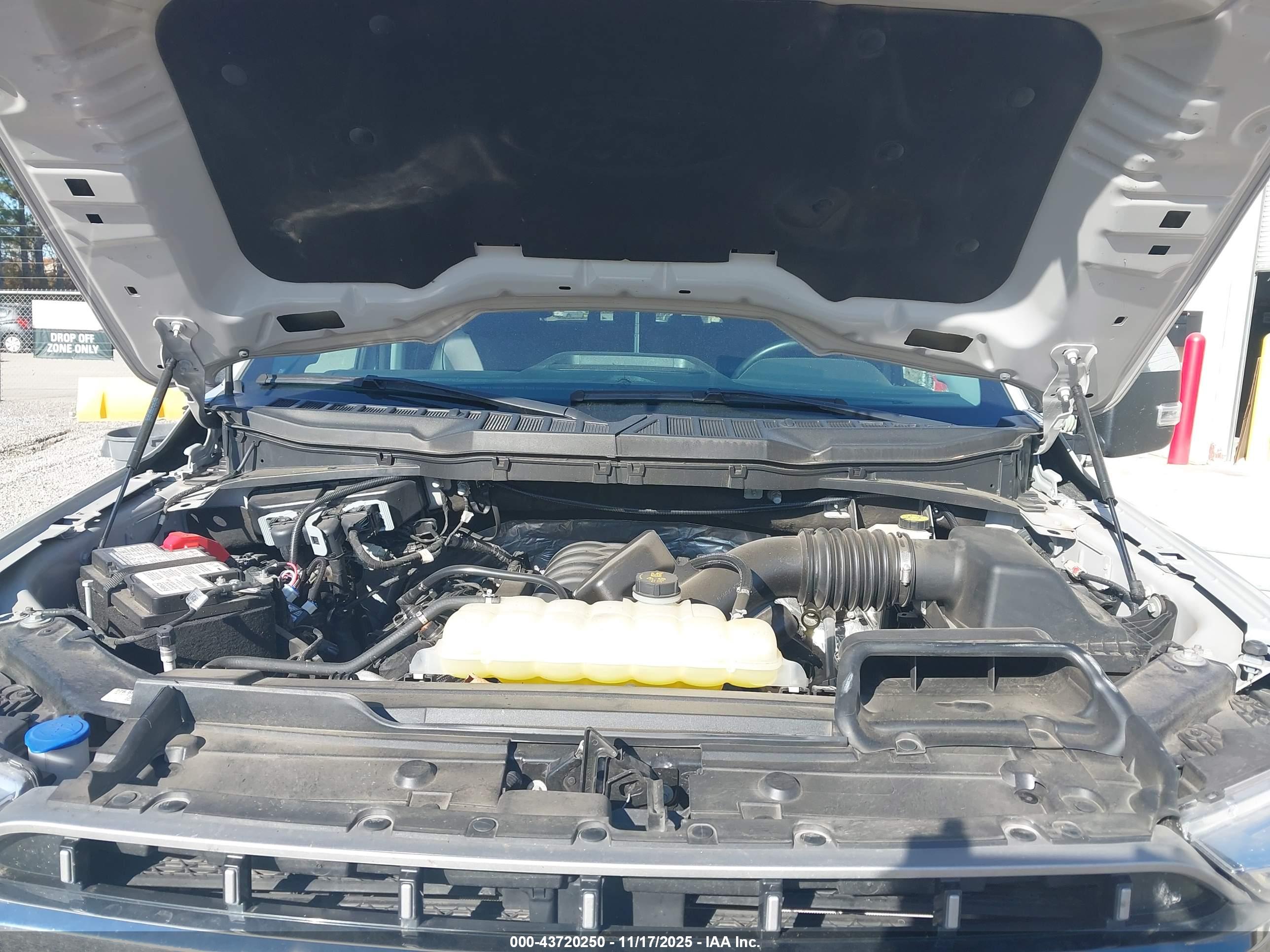 FORD F-150 image 10