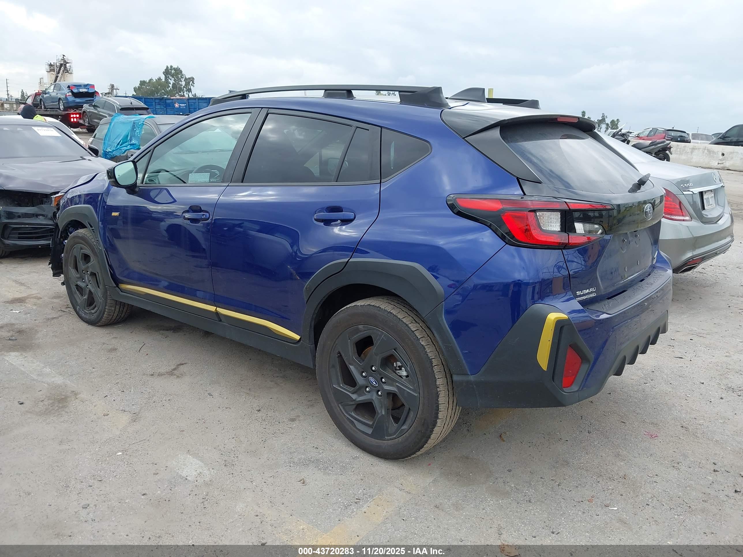 SUBARU CROSSTREK image 3