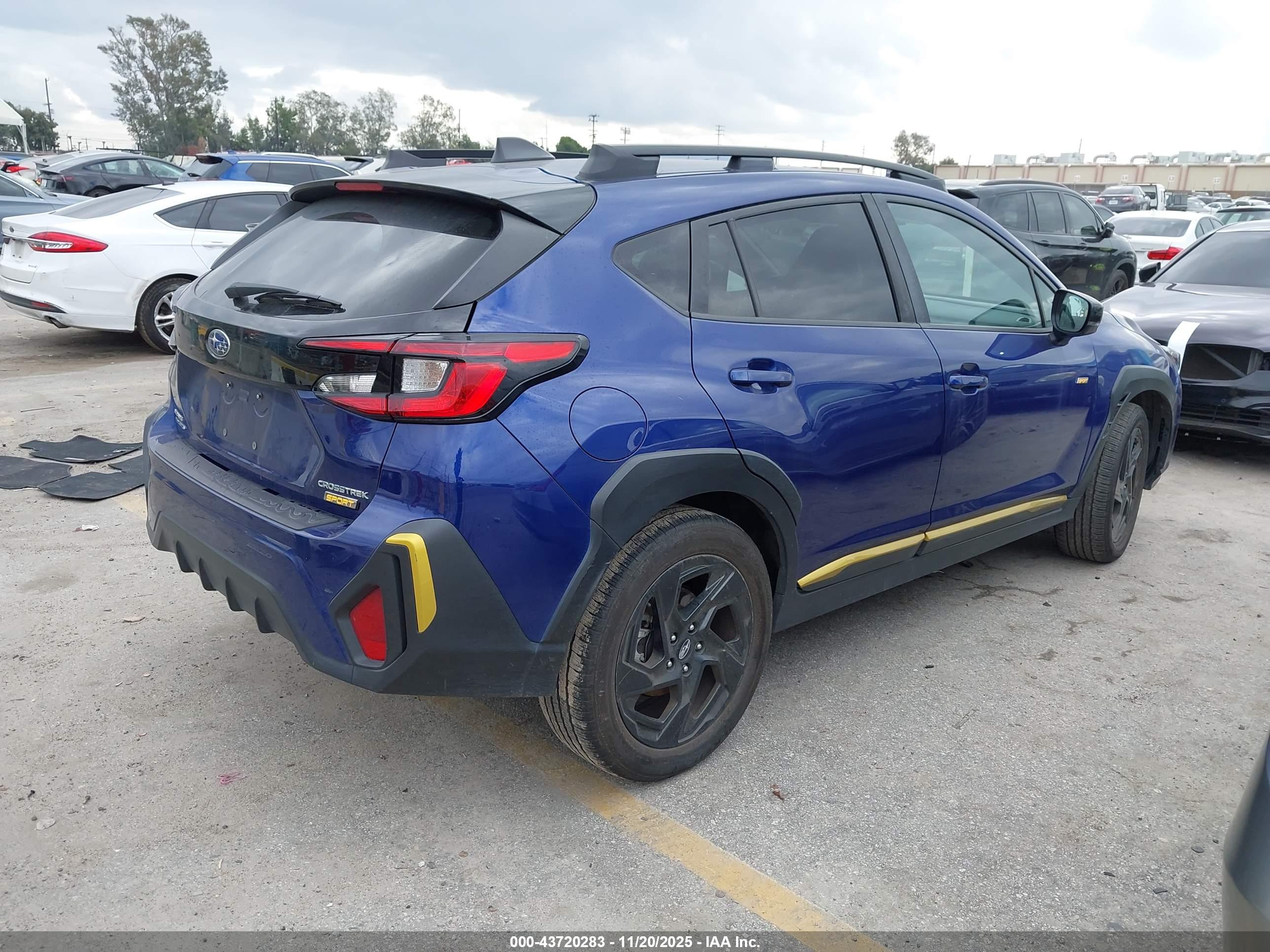 SUBARU CROSSTREK image 4