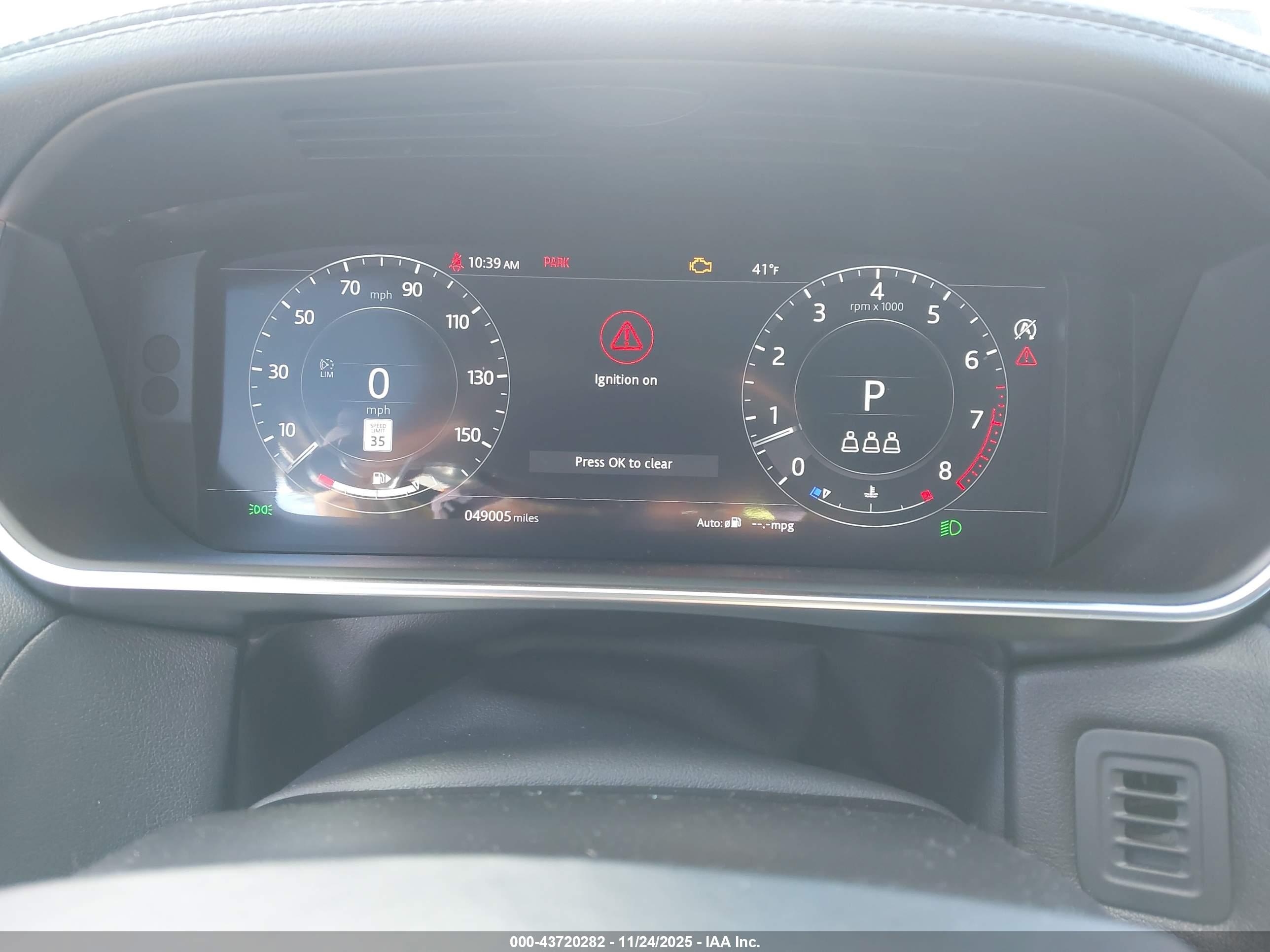 LAND ROVER image 7