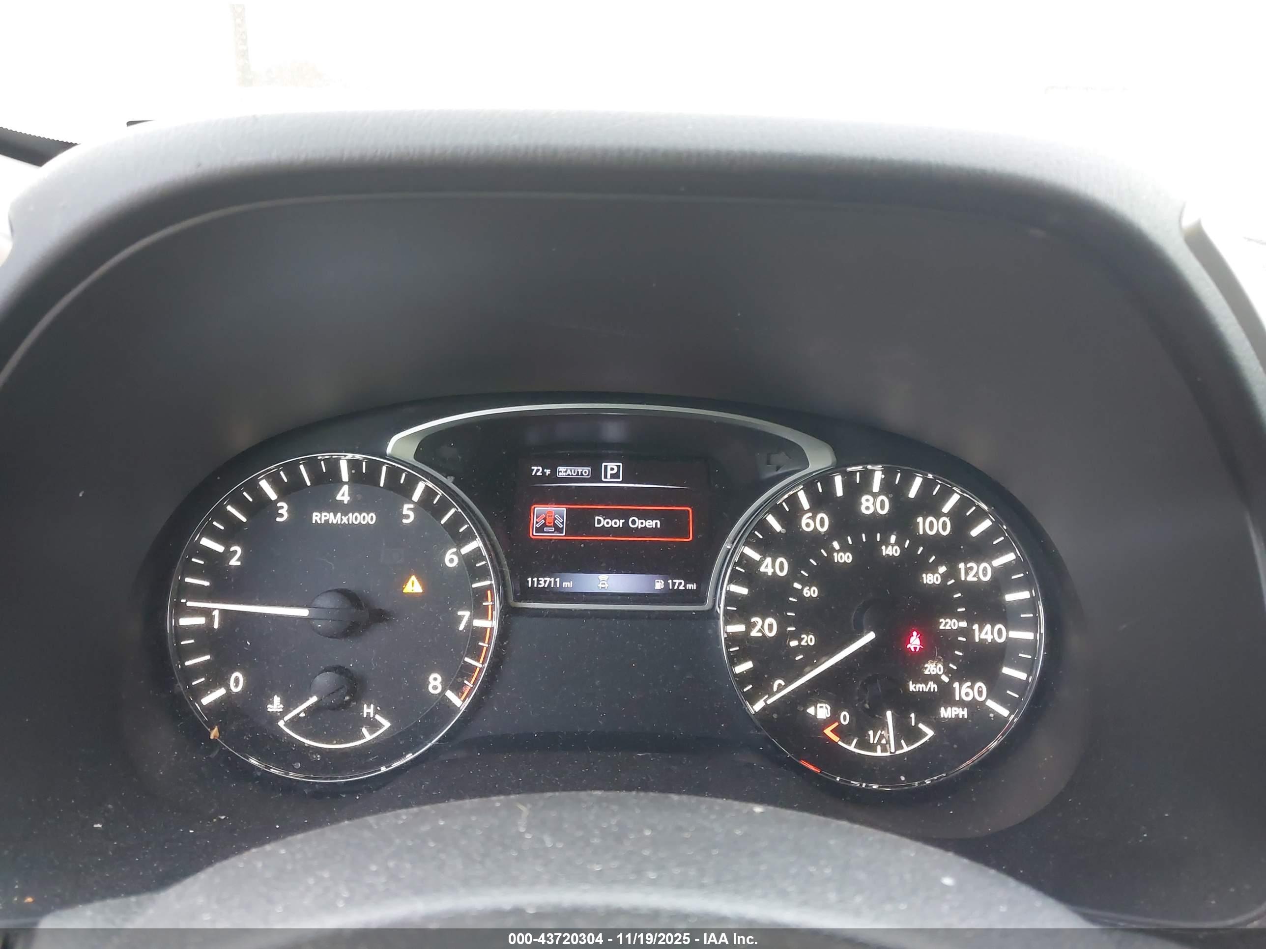 NISSAN PATHFINDER image 7