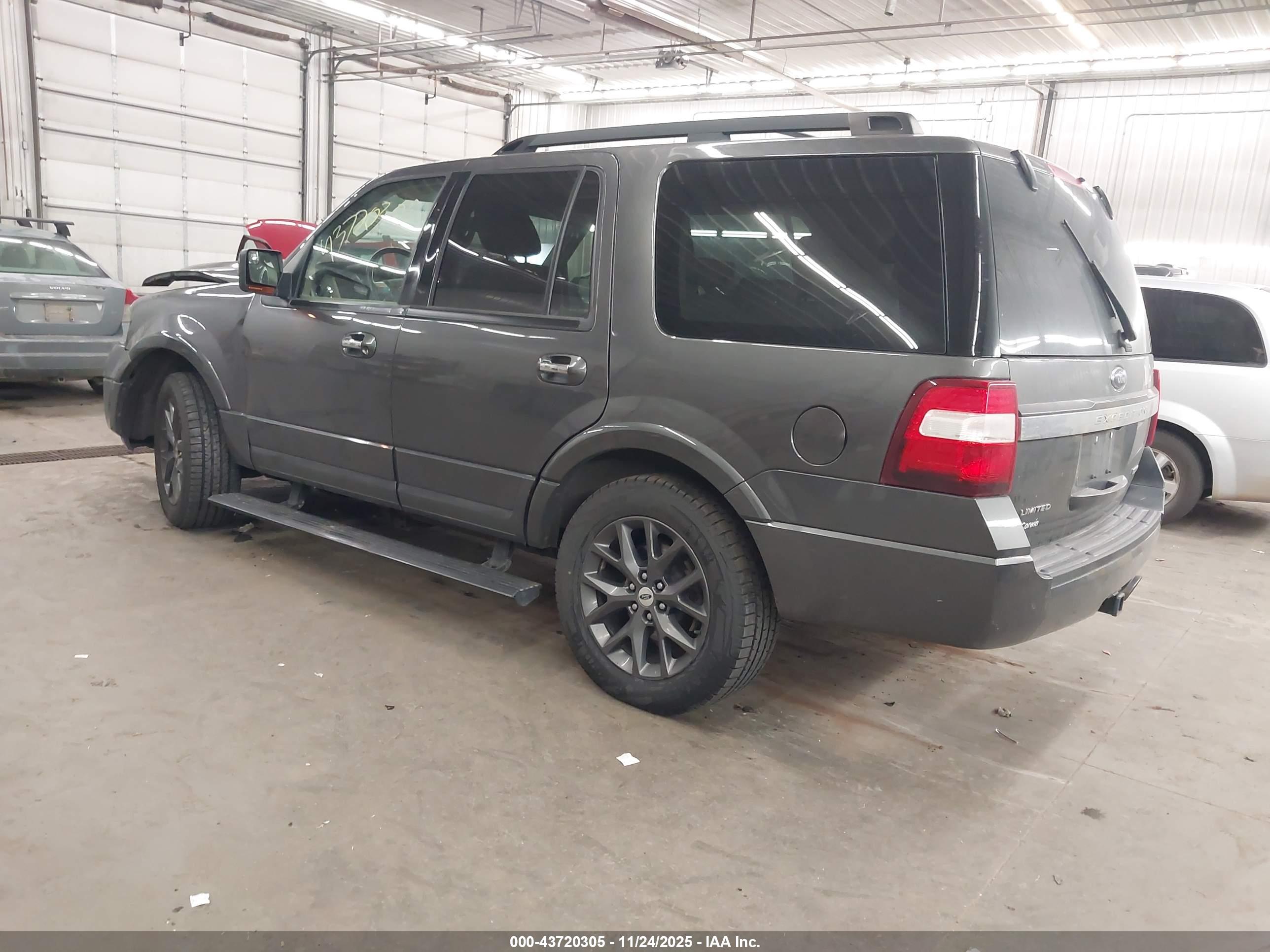 FORD EXPEDITION image 3