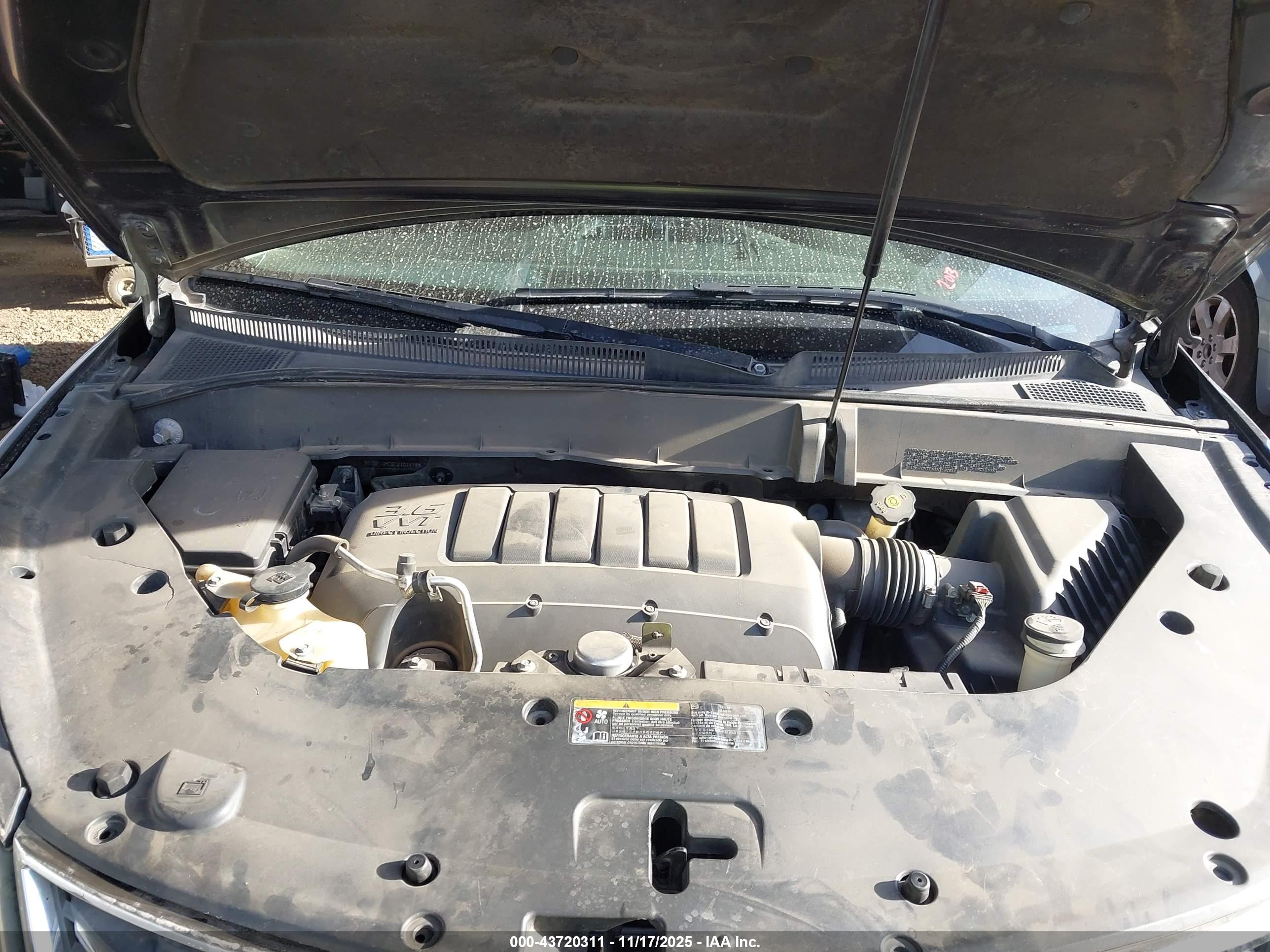 CHEVROLET TRAVERSE image 10