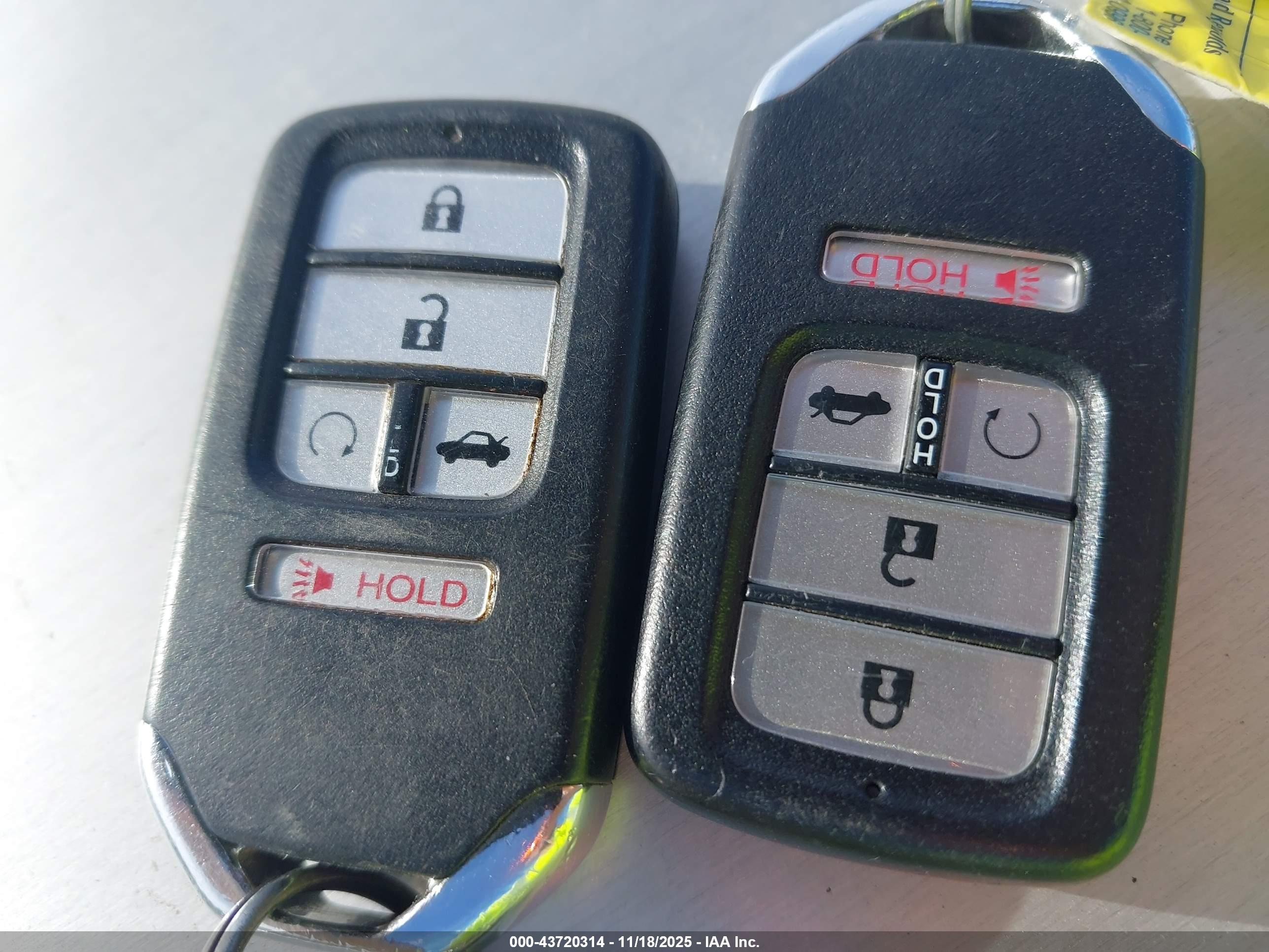 HONDA CIVIC image 11