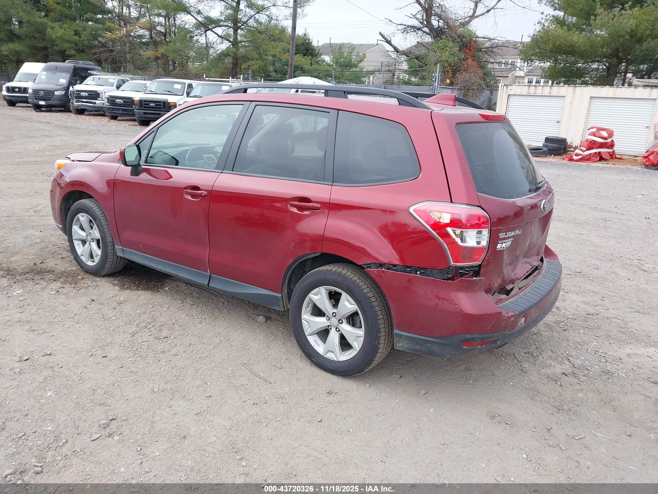 SUBARU FORESTER image 3
